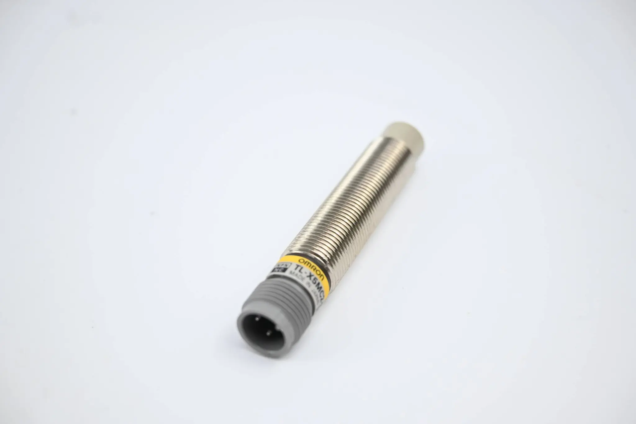Produktfoto 1 von Omron Proximity Switch Näherungsschalter TL-X5MC2-P1L