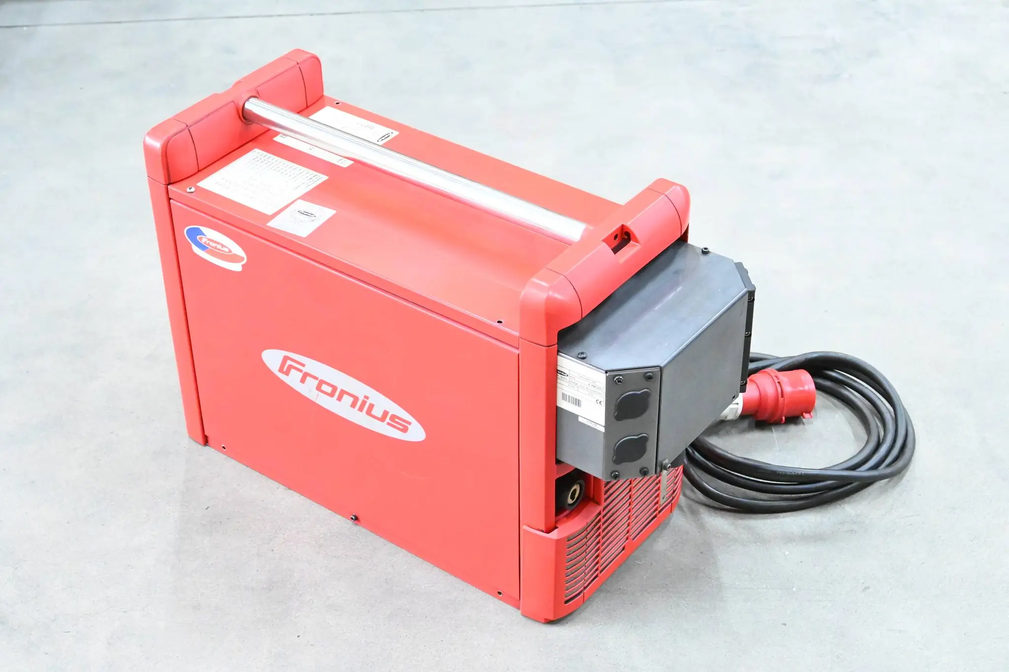 Produktfoto 1 von Fronius Schweißgerät TransPuls Synergic 4000 Remote ( 4,075,100,R )