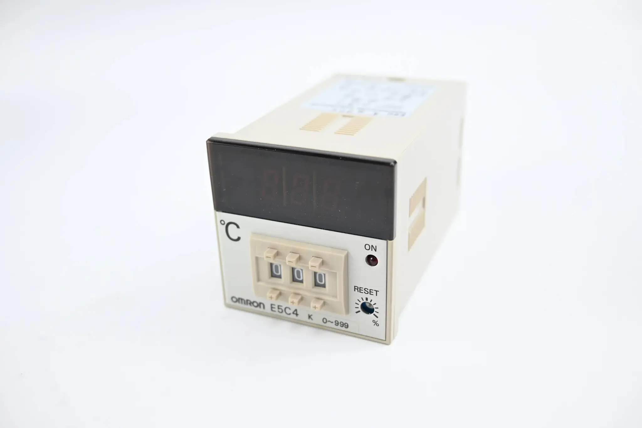 Produktfoto 1 von Omron Temperatur Controller 0-999 °C ( E5C4-R20K )