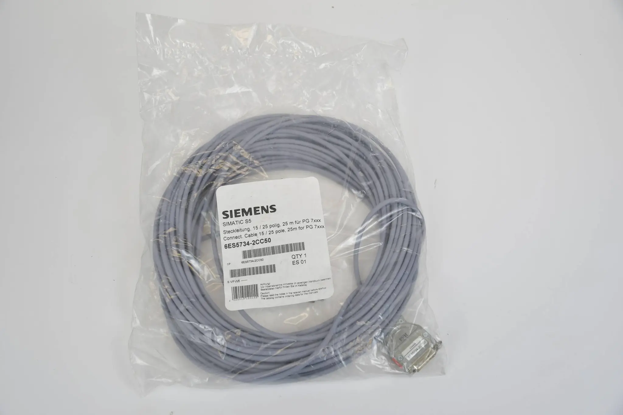 Produktfoto 1 von Siemens Simatic S5 Steckleitung 25m 15/25 polig 6ES5734-2CC50 ( 6ES5 734-2CC50 )