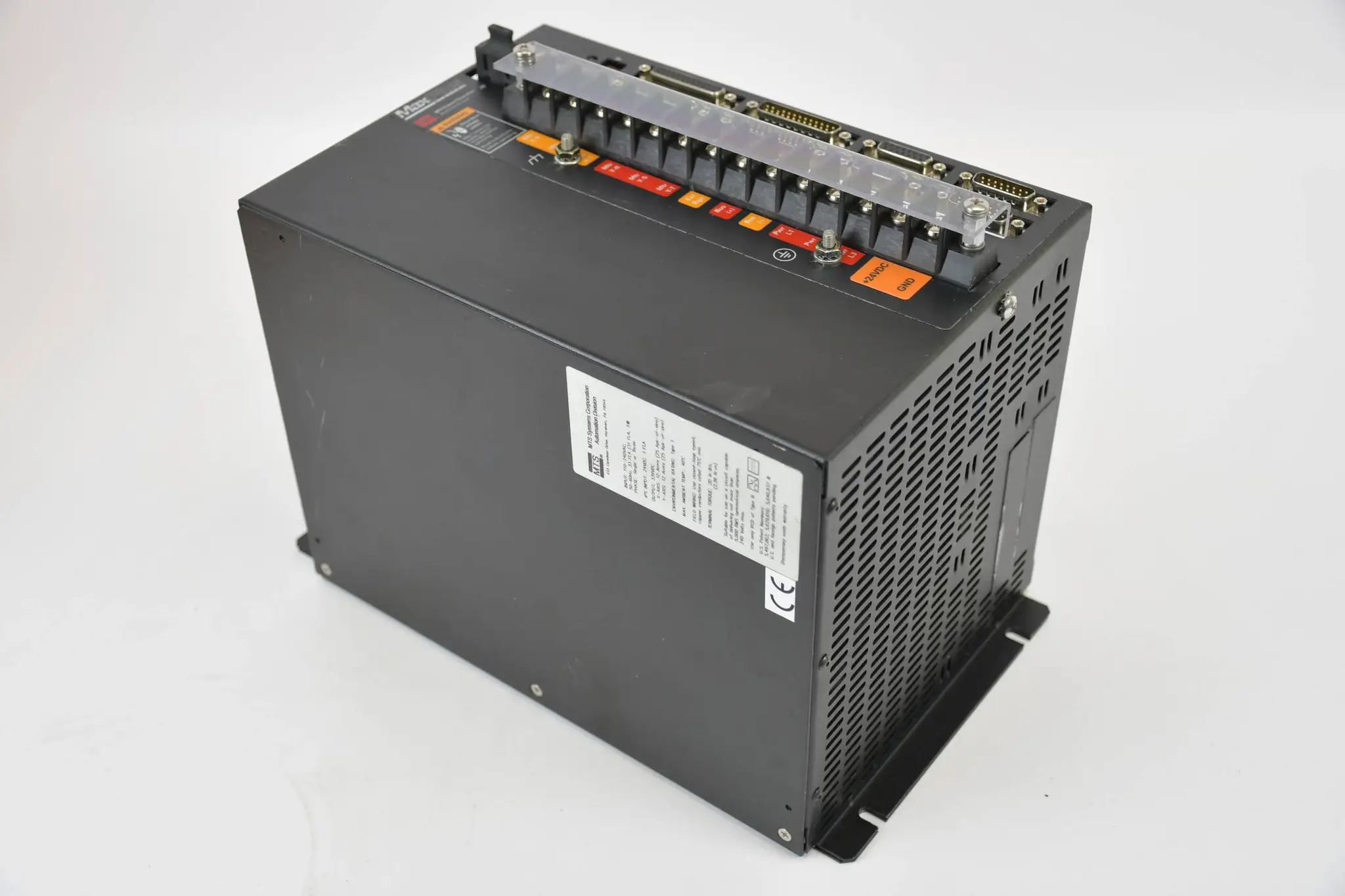 Produktfoto 1 von MTS Motion MaxPlus® MP-FLX 230 Series MP-FLX-230-24/X12B/Y12B-BG ( 01P4127 )