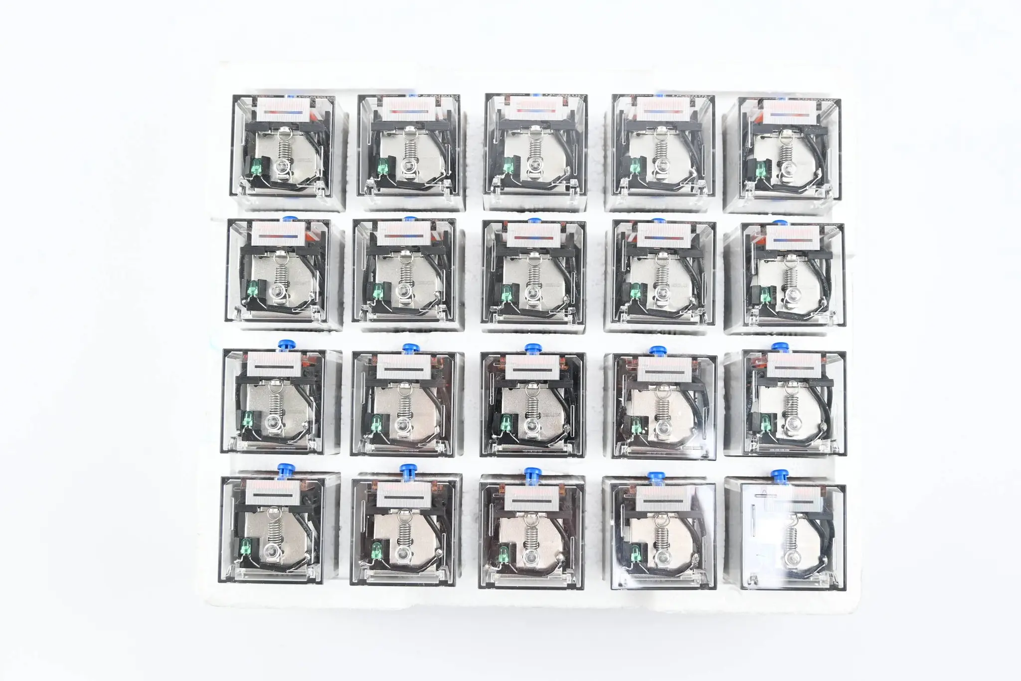 Produktfoto 1 von Omron Universalrelais 20 Stück 48 VDC ( MK3PN-5-S )