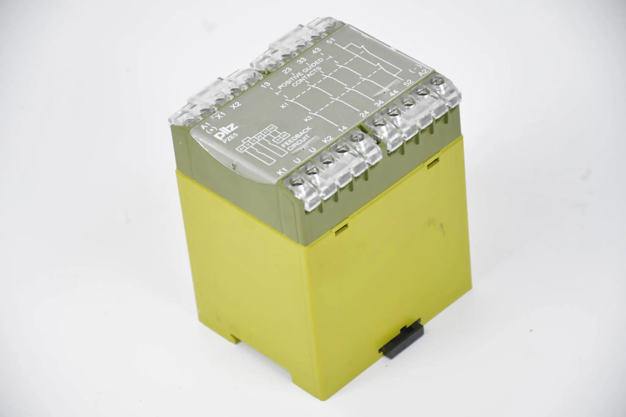 Produktfoto 1 von Pilz Sicherheitsrelais PZE 5 24 V DC 4S1Ö ( 474910 )