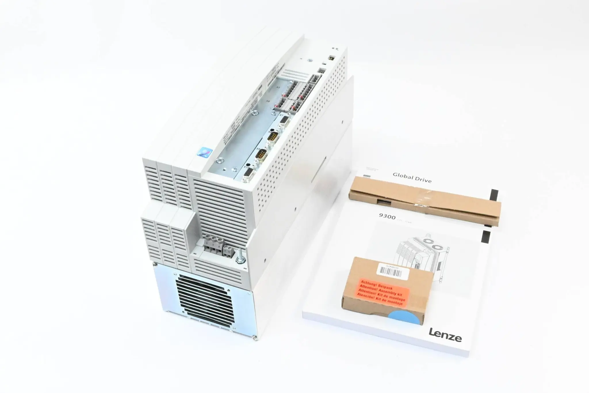 Produktfoto 1 von Lenze Frequenzumrichter EVS9326-ES ( 13462421 ) 33.9326SE.8G.91.