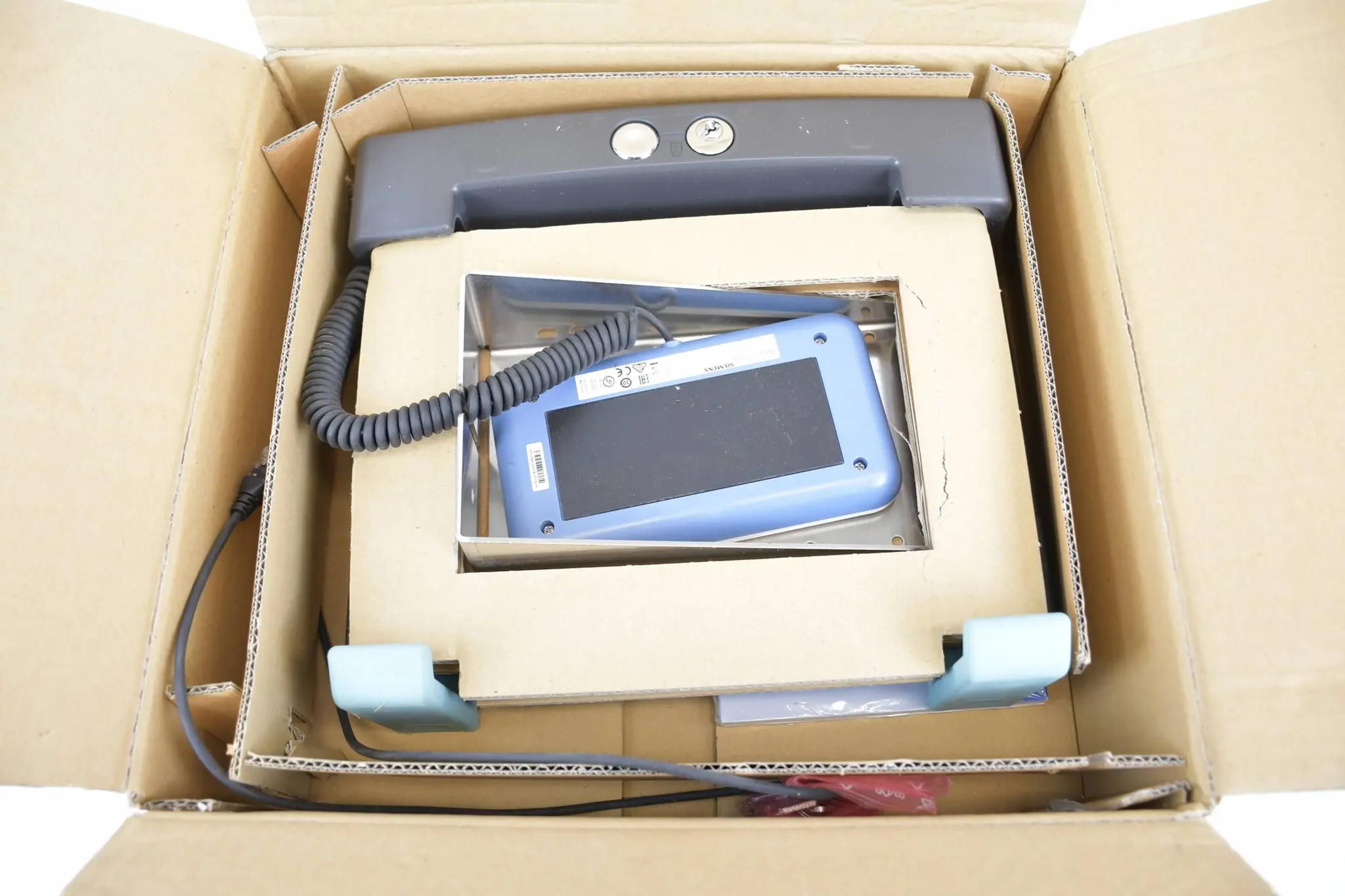 Produktfoto 1 von Siemens simatic HMI Mobic Ladestation für T8 6GK1906-1JB01 ( 6GK1 906-1JB01 ) E1