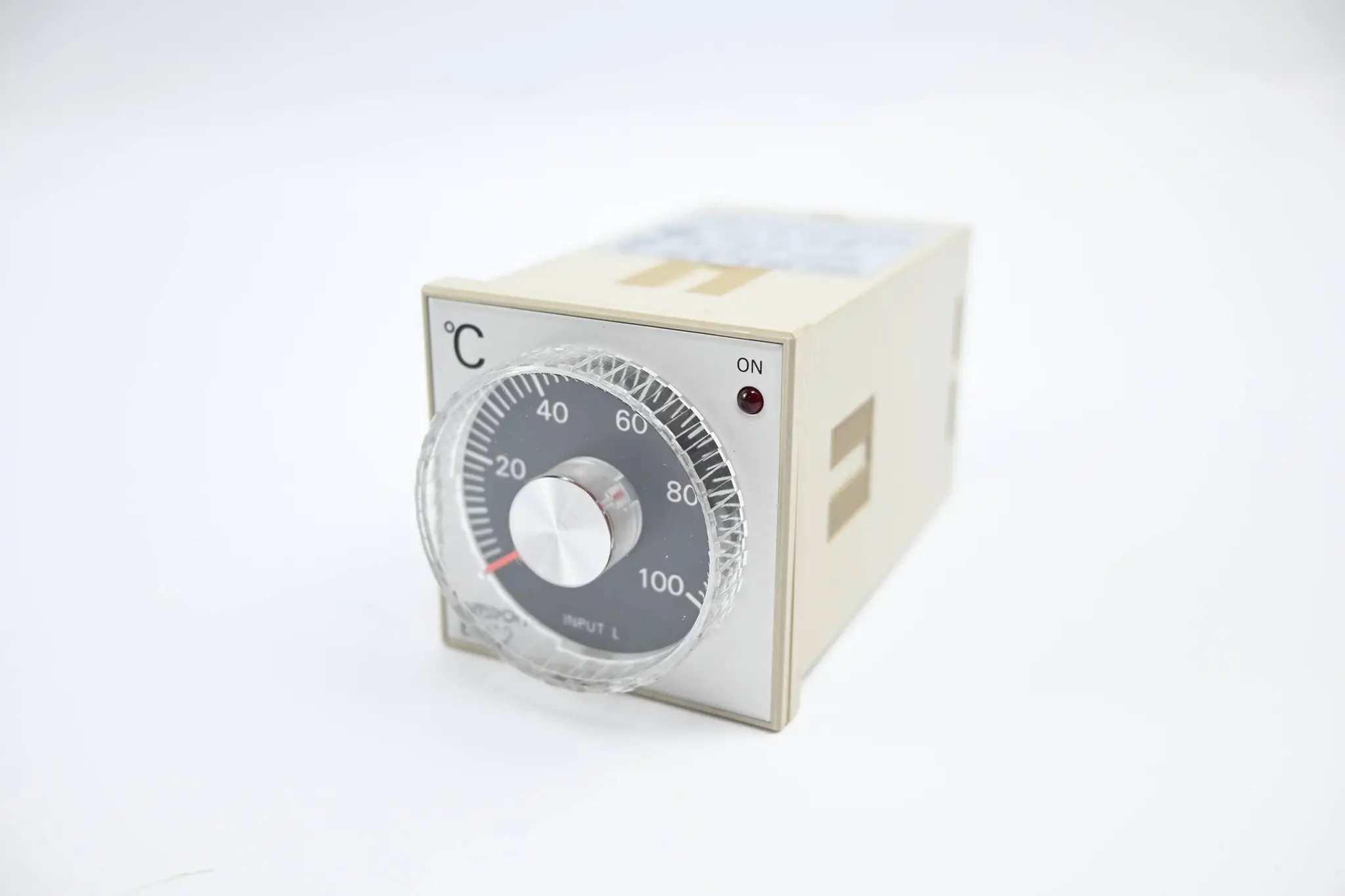 Produktfoto 1 von Omron Temperatur Controller 0-100°C 220/240 VAC ( E5C2-R20L-D-10 )