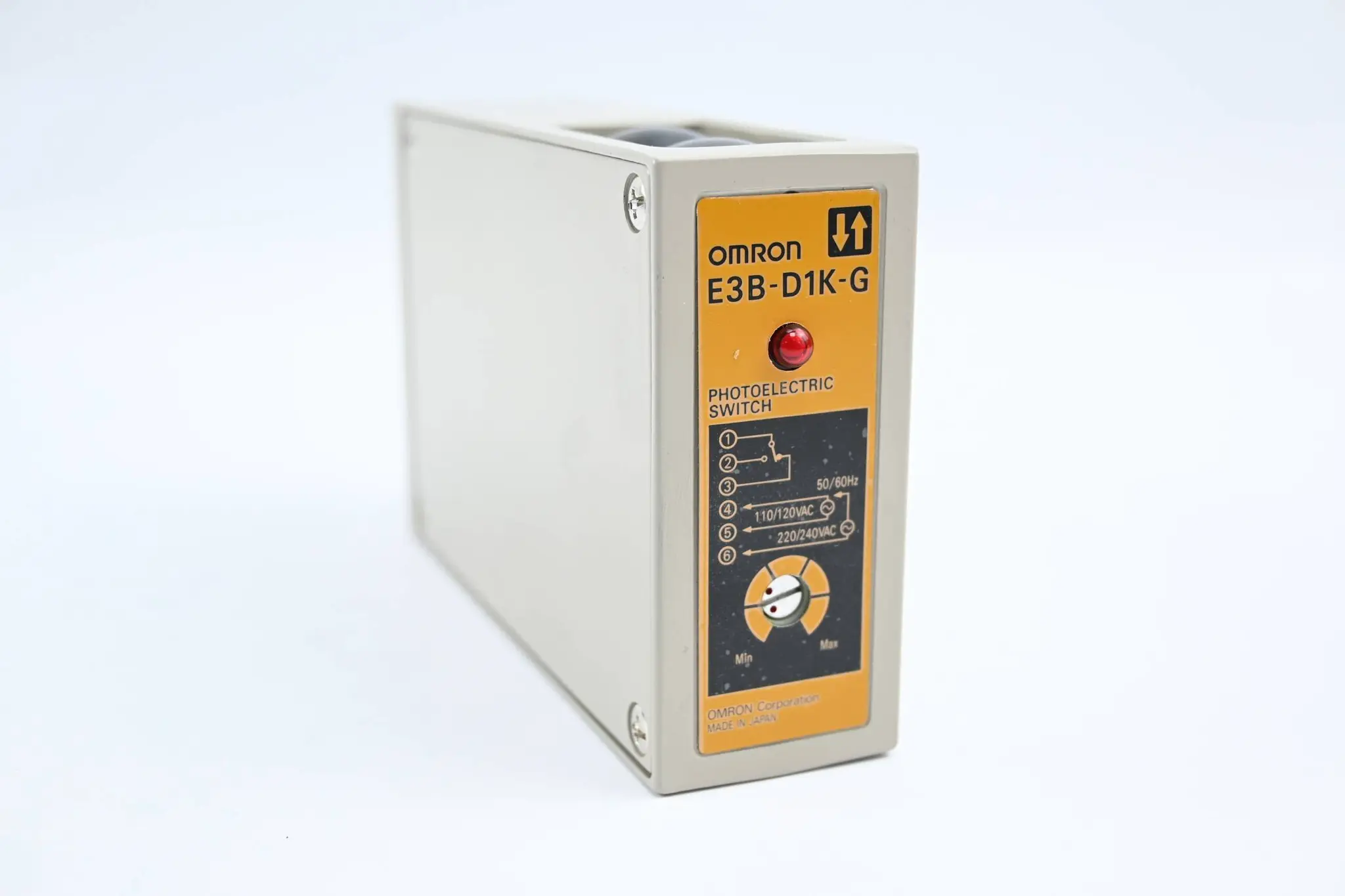 Produktfoto 1 von Omron Photoelectric Switch 110/120/220/240 VAC ( E3B-D1K-G )