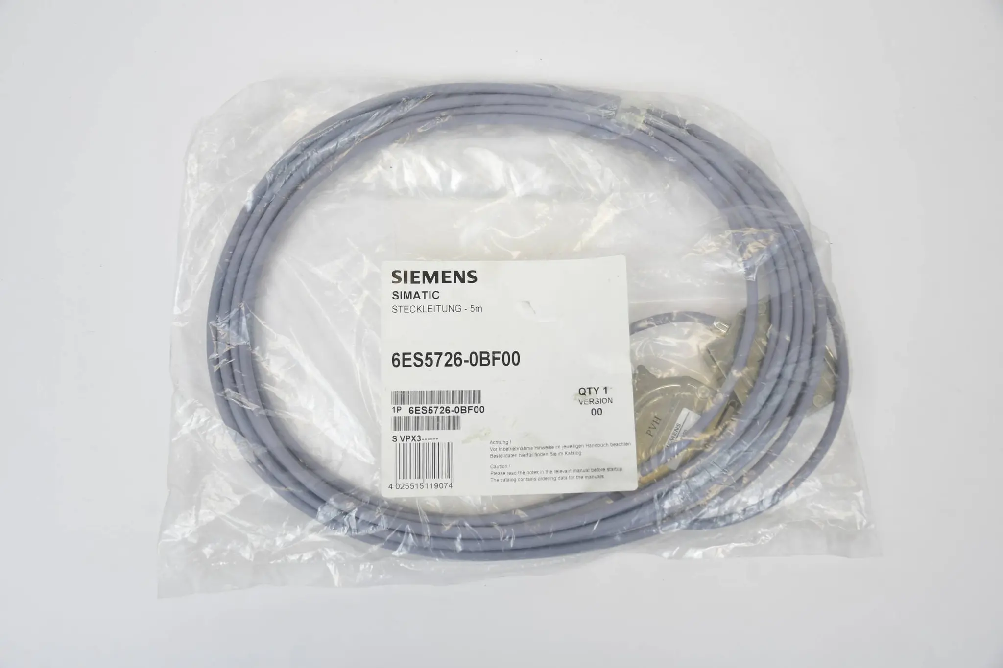 Produktfoto 1 von Siemens simatic Steckleitung 5m 6ES5726-0BF00 ( 6ES5 726-0BF00 ) Version 0