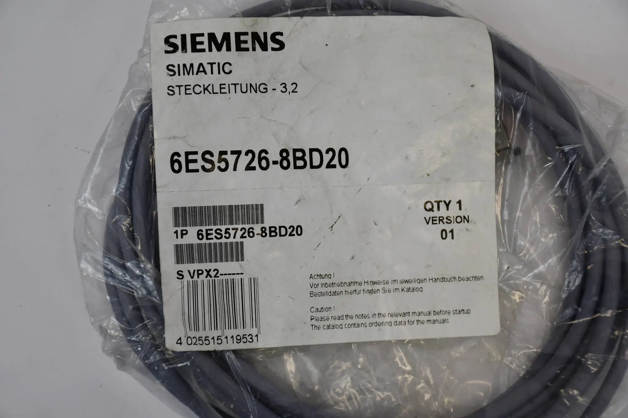 Produktfoto 1 von Siemens simatic Steckleitung 3,2 6ES5726-8BD20 ( 6ES5 726-8BD20 )