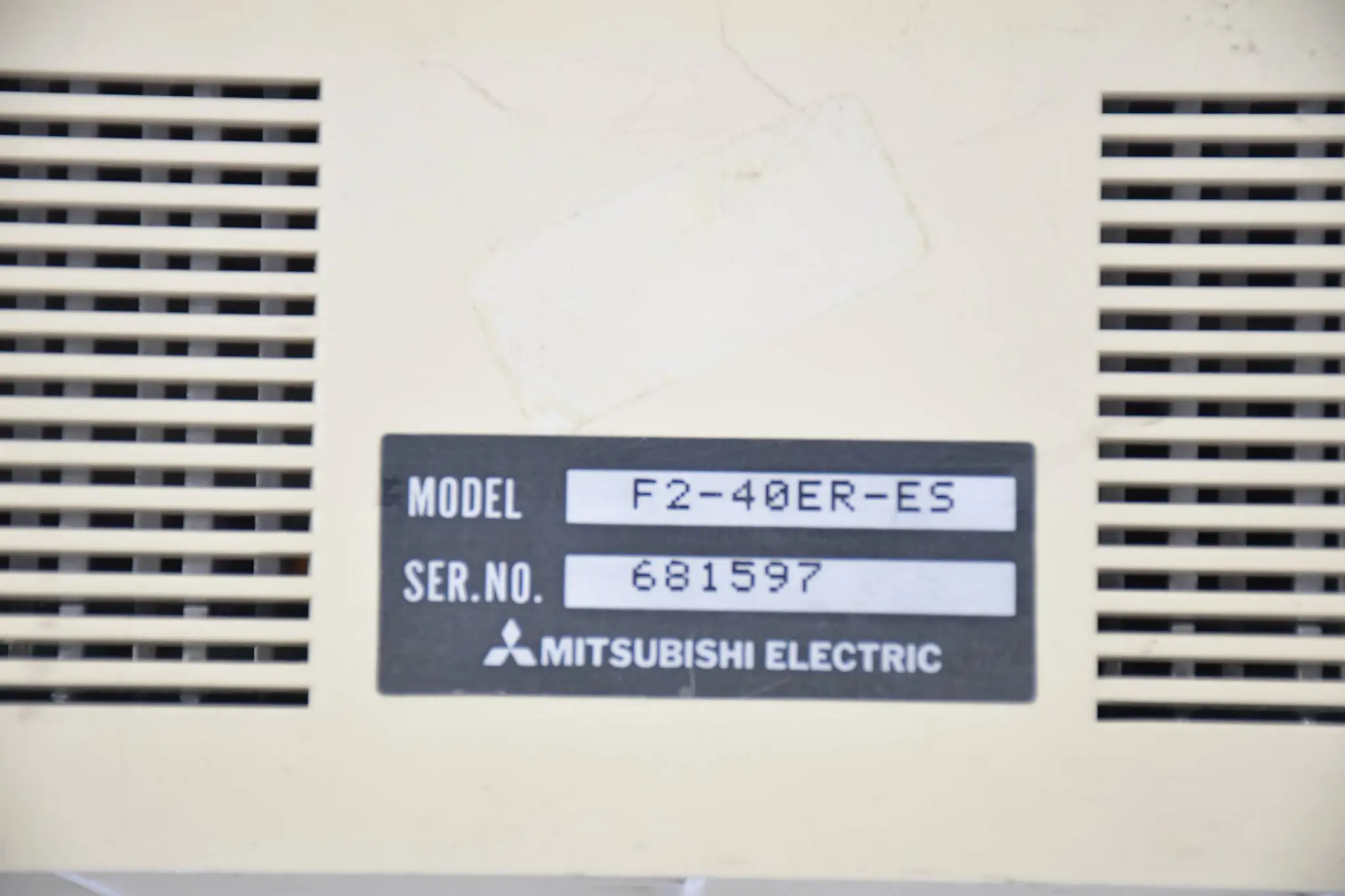 Produktfoto 1 von Mitsubishi Electric MELSEC F2-40E Relaiseinheit F2-40ER-ES