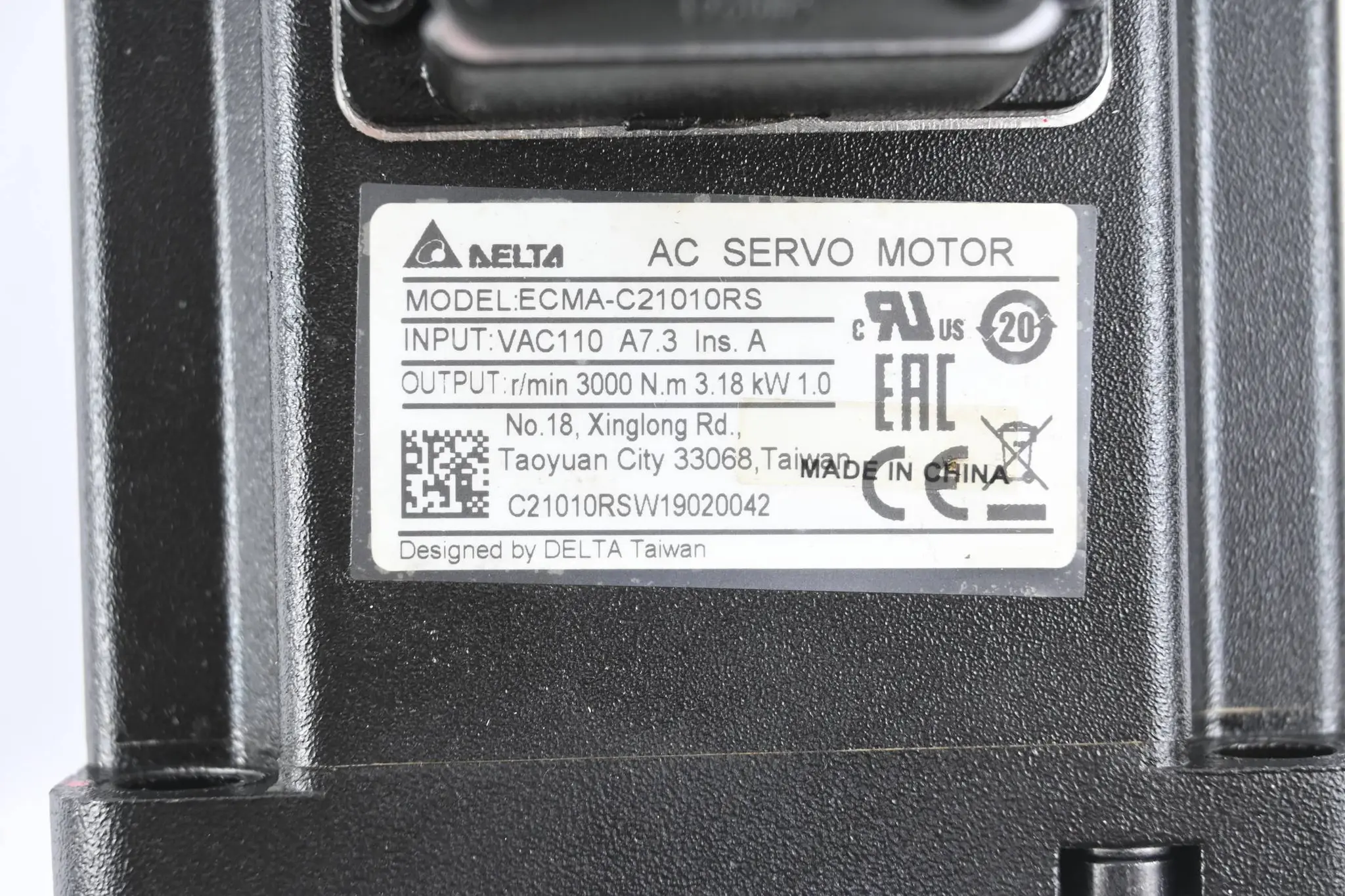 Produktfoto 1 von Delta AC Servo Motor ECMA-C21010RS ( 3000/min 1.0kW 110VAC )