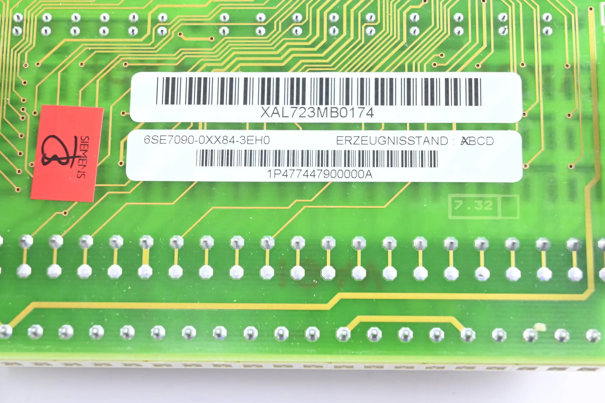 Produktfoto 1 von Siemens Masterdrives Klemmenblock 6SE7090-0XX84-3EH0 ( 6SE7 090-0XX84-3EH0 )