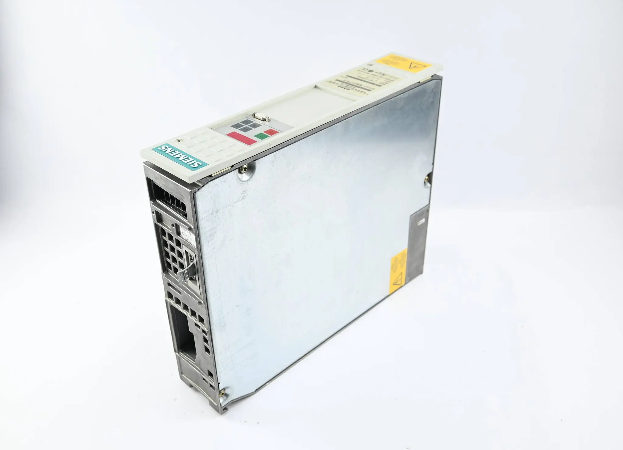 Produktfoto 1 von Siemens simovert Wechselrichter 6SE7 016-1TA51-Z ( 6SE7016-1TA51-Z ) ohne Z-Opt.