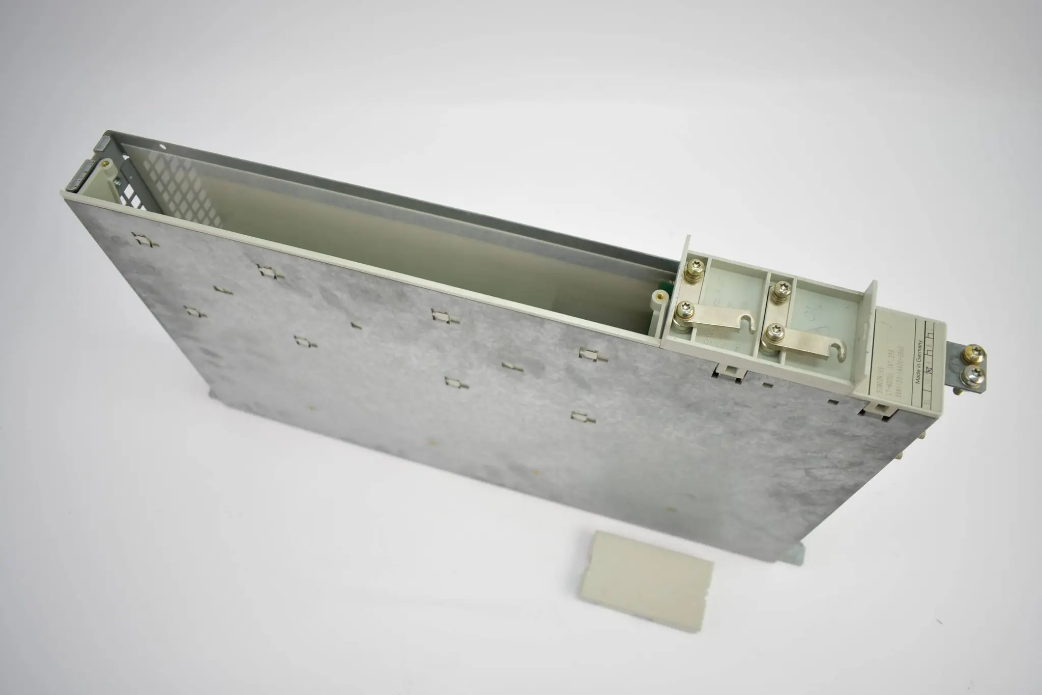 Produktfoto 1 von Siemens simodrive 611 Leistungsmodul 6SN1 123-1AA00-0BA0 ( 6SN1123-1AA00-0BA0 )