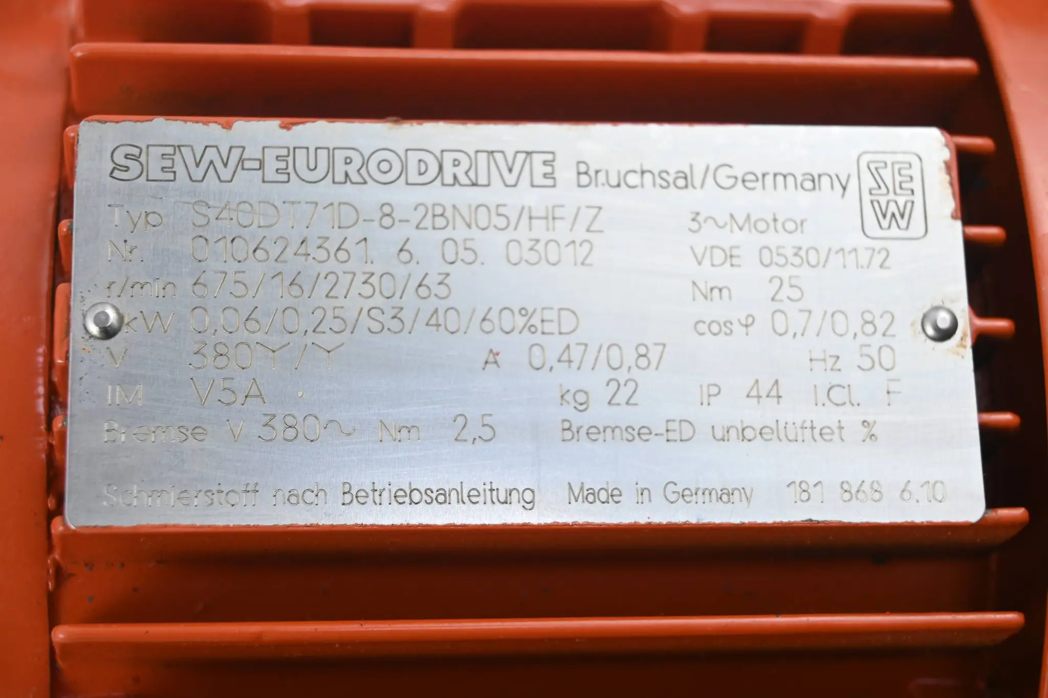 Produktfoto 1 von SEW Eurodrive Getriebemotor S40DT71D-8-2BN05/HF/Z ( S40 DT71D-8-2BN05/HF/Z )