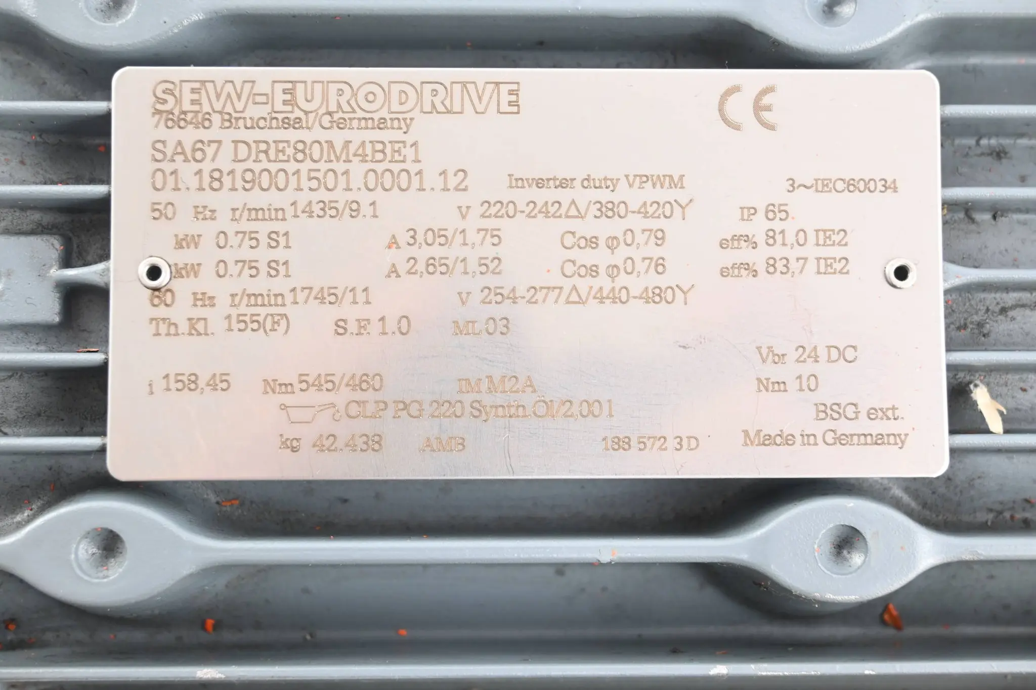 Produktfoto 1 von SEW Eurodrive Getriebemotor SA67DRE80M4BE1 ( SA67 DRE80M4BE1 )