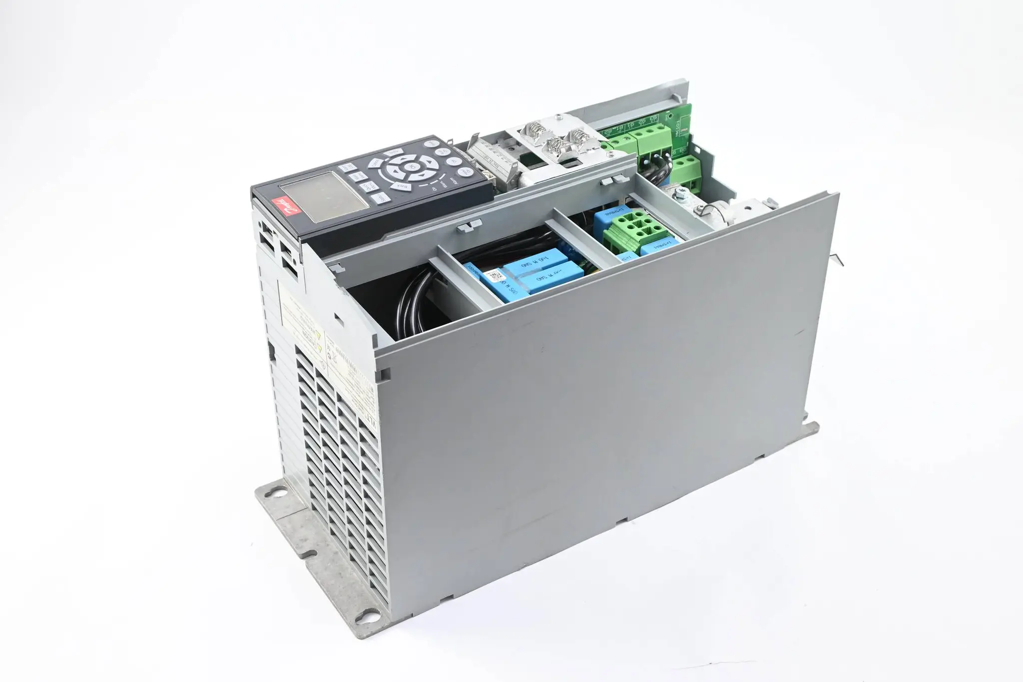 Produktfoto 1 von Danfoss Frequenzumrichter FC-102P15KT4E20H1XGXXXXSXXXXAXBXCXXXXDX ( 131F6631 )