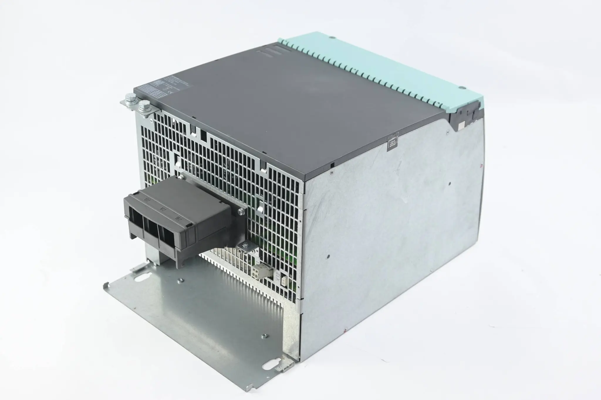 Produktfoto 1 von Siemens Sinamics Single Motor Module 6SL3120-1TE31-3AA3 ( 6SL3 120-1TE31-3AA3 )B