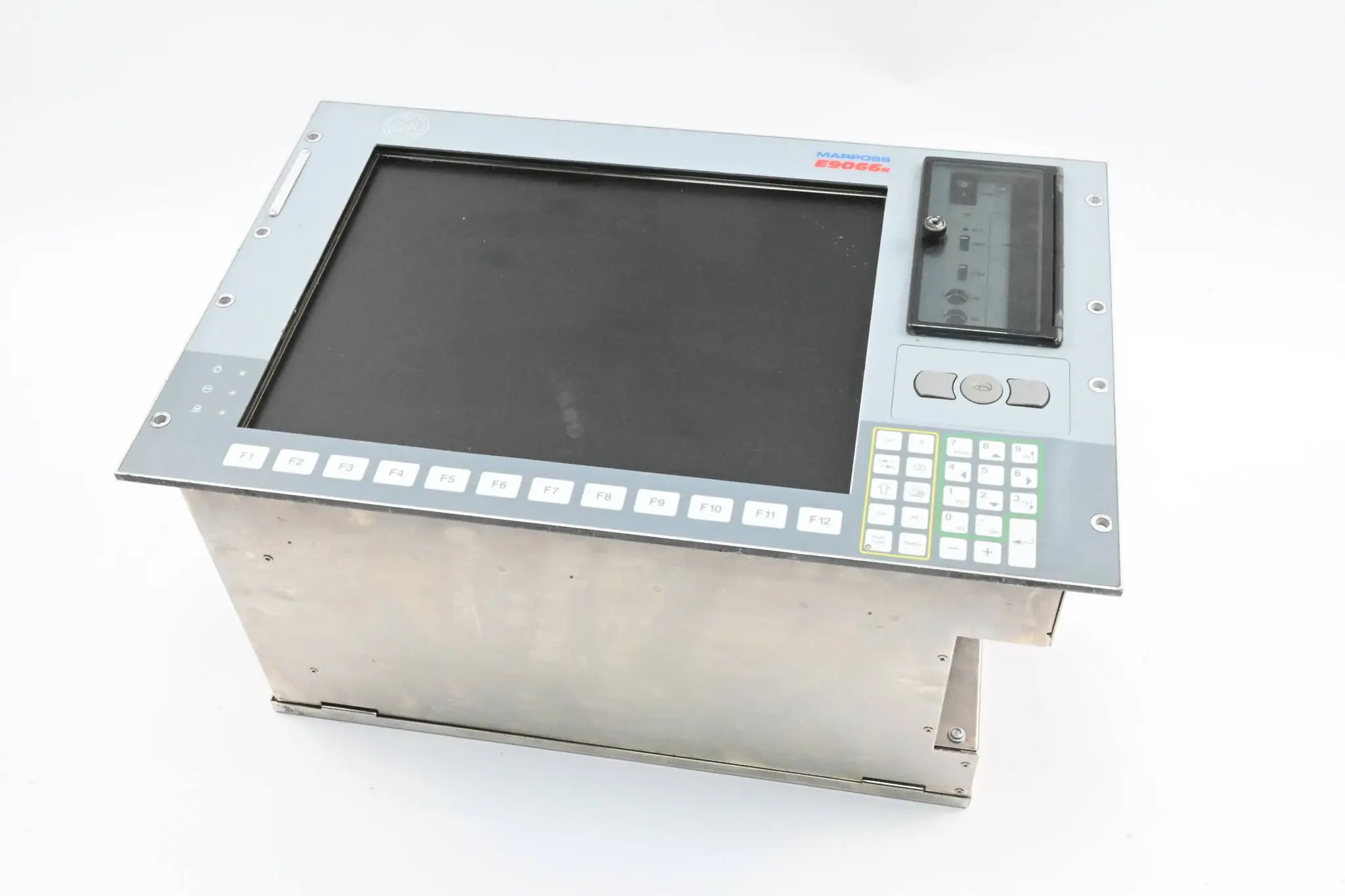 Produktfoto 1 von Marposs Industrie-PC E9066 N-15 ( 866QHQAFPZ )