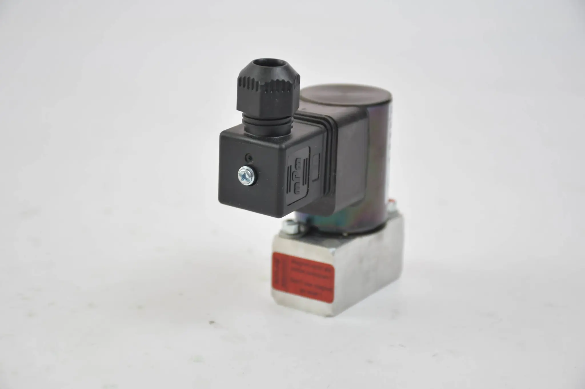 Produktfoto 1 von Krom Schröder Gas Magnetventil VG 8R18Q6 ( 85232040 )
