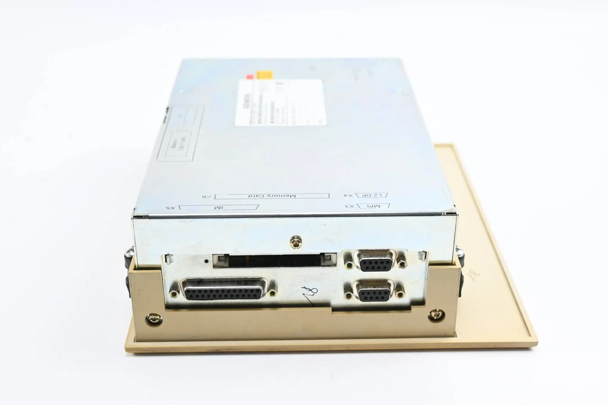 Produktfoto 1 von Siemens Simatic Panel C7-633 DP 6ES7633-2BF01-0AE3 ( 6ES7 633-2BF01-0AE3 )