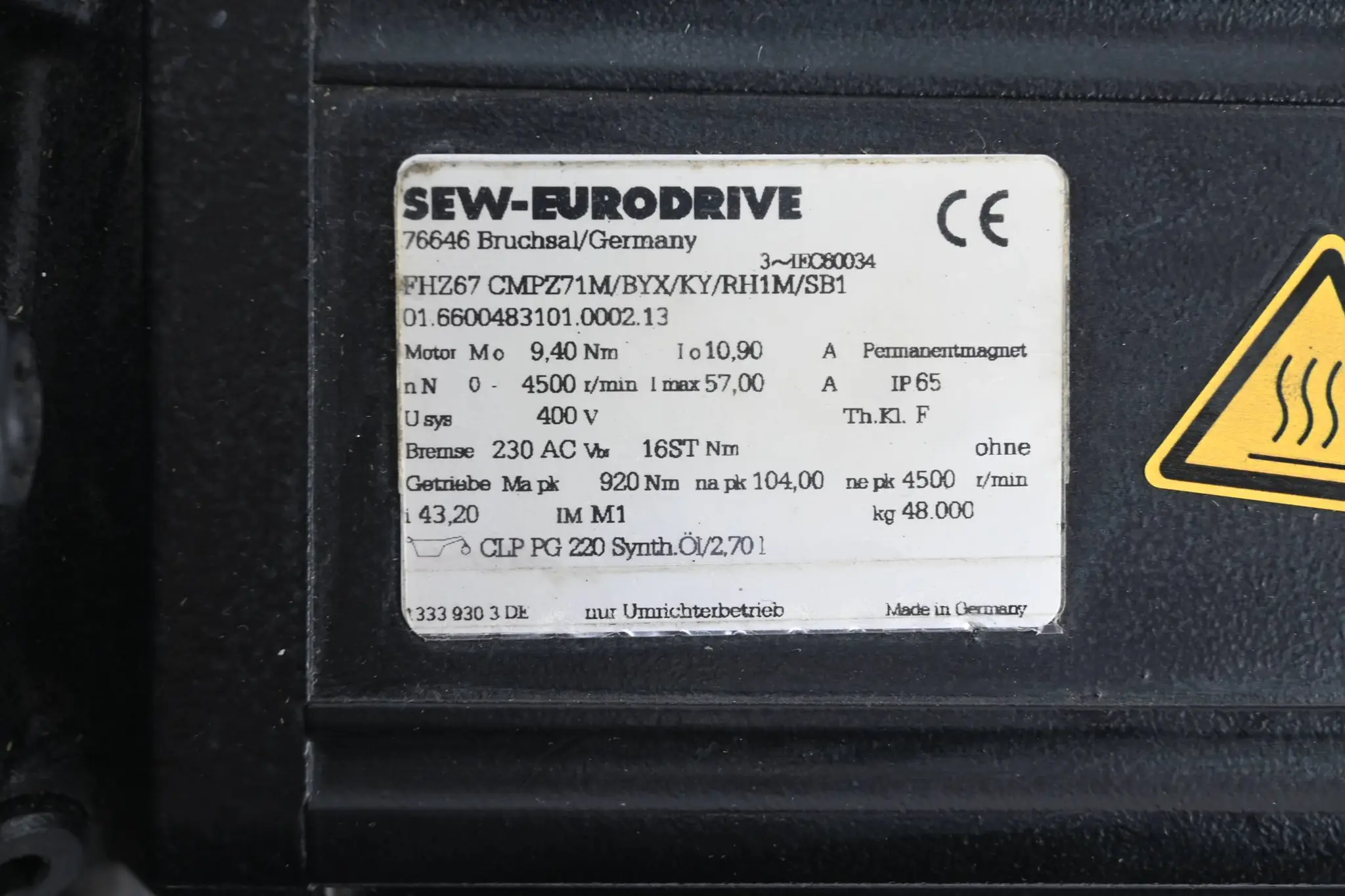 Produktfoto 1 von SEW-Eurodrive Getriebemotor FHZ67 CMPZ71M/BYX/KY/RH1M/SB1 inkl. Lüfter