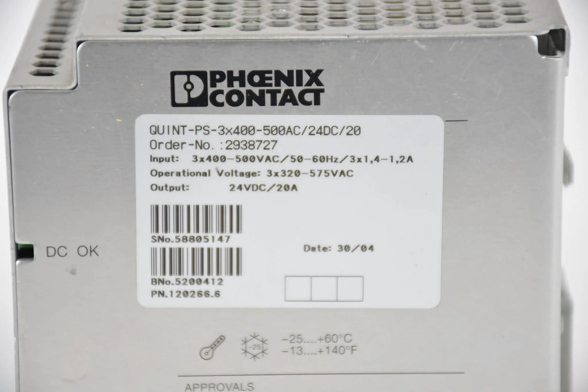 Produktfoto 1 von Phoenix Contact Stromversorgung QUINT-PS-3x400-500AC/24DC/20 ( 2938727 )