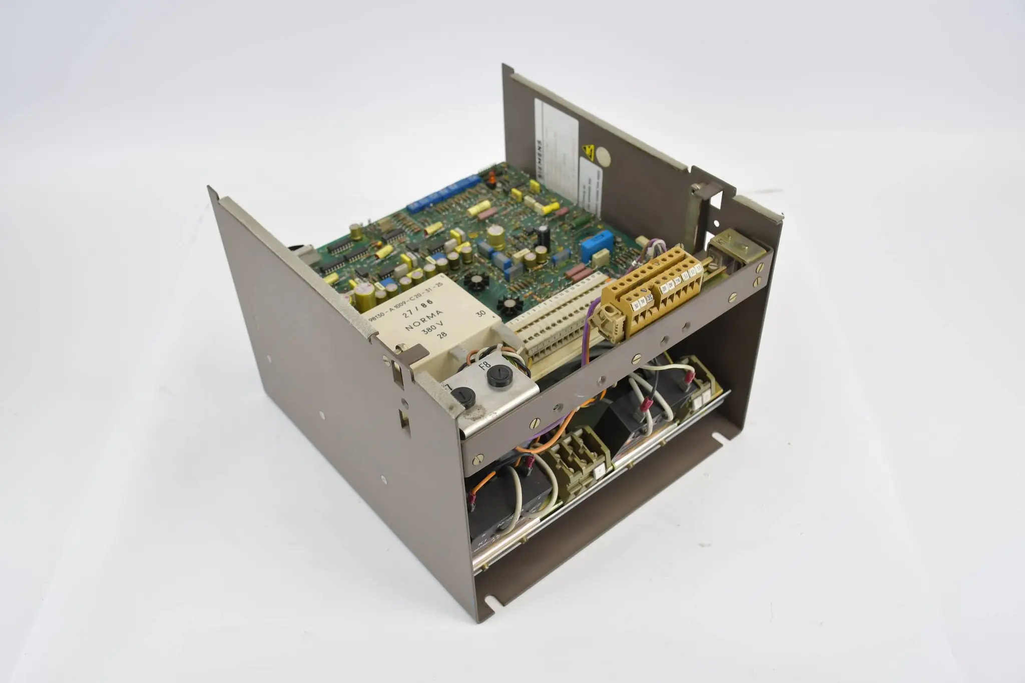 Produktfoto 1 von Siemens simoreg D460/35 K-Stromrichtergerät 6RA2120-6DS20-0 ( 6RA2 120-6DS20-0 )