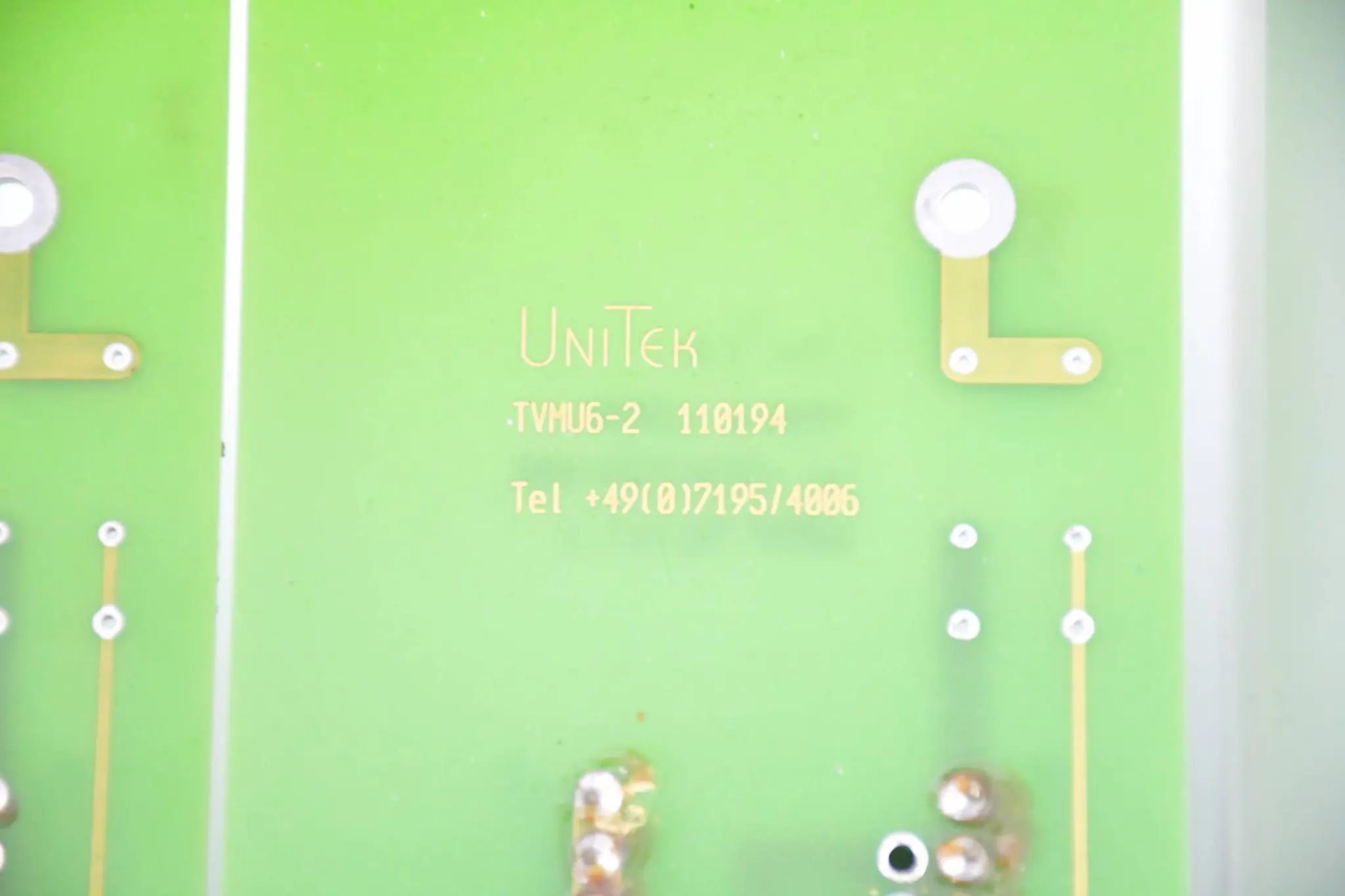 Produktfoto 1 von Uniteck Rückwandplatinen TVMU6-2 ( 110194 ) Inkl. Rack
