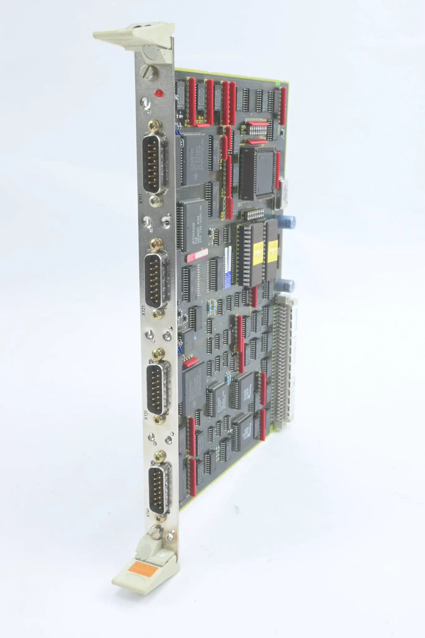 Produktfoto 1 von Siemens Sinumerik Interface DMP 6FC5112-0CA02-0AA0 ( 6FC5 112-0CA02-0AA0 )