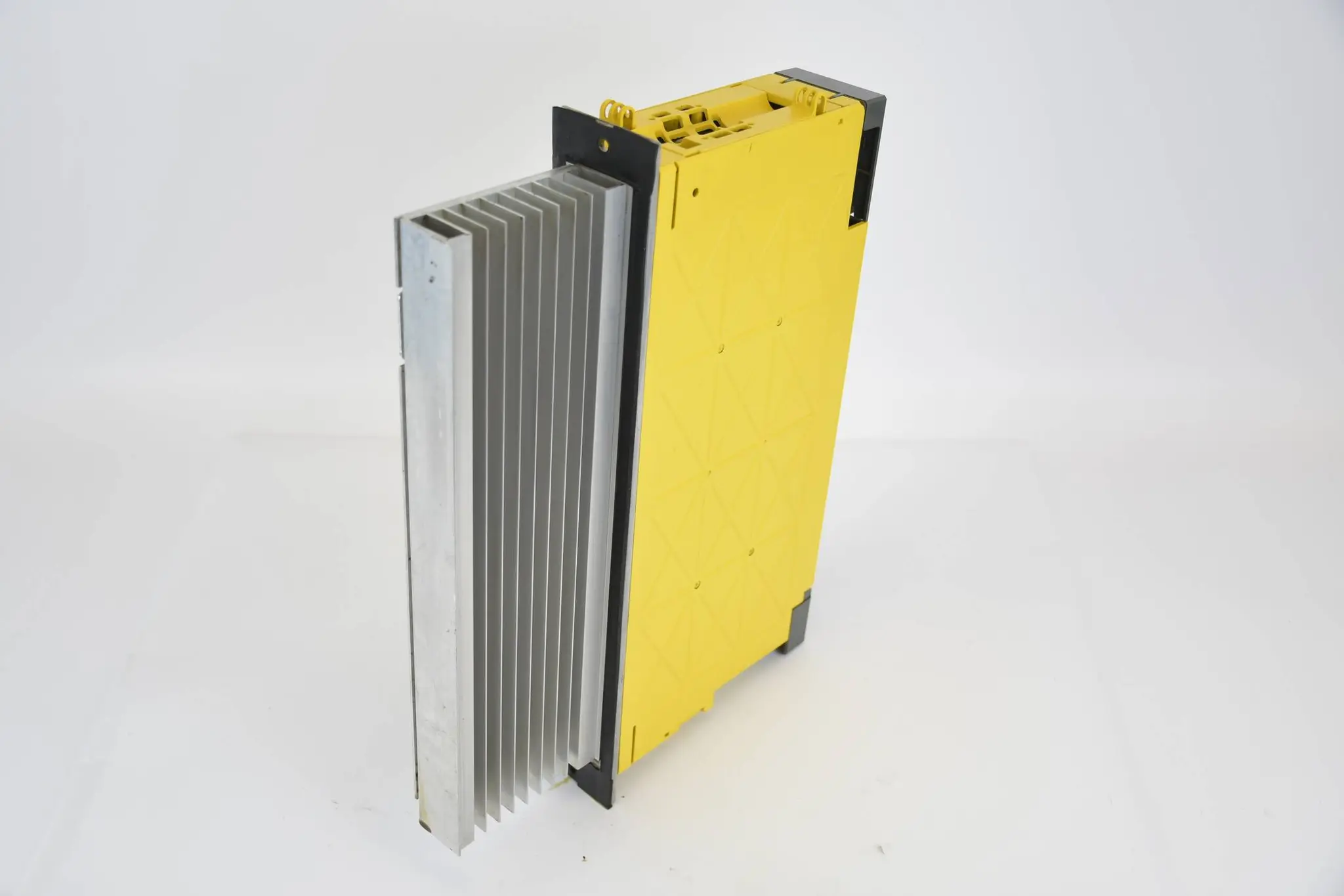 Produktfoto 1 von Fanuc LTD. Alpha i Servo module MDL SVM1-80i A06B-6114-H105 Ver D