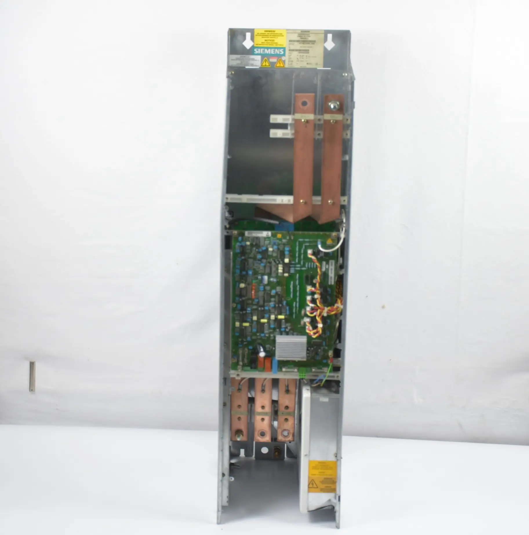 Produktfoto 1 von Siemens Simovert Masterdrives 6SE7033-8EE85-0AA0 ( 6SE7 033-8EE85-0AA0 ) Ver. A2