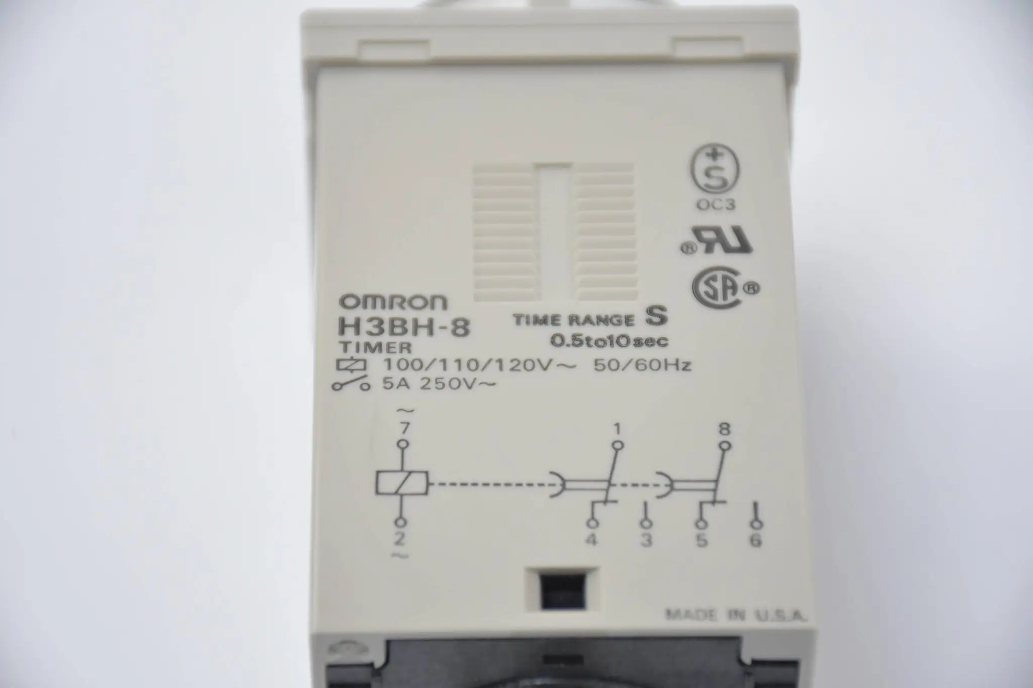 Produktfoto 1 von Omron Timer 100/ 110 / 120VAC , 0.5 / 1/ 5 / 10 S ( H3BH-8 )