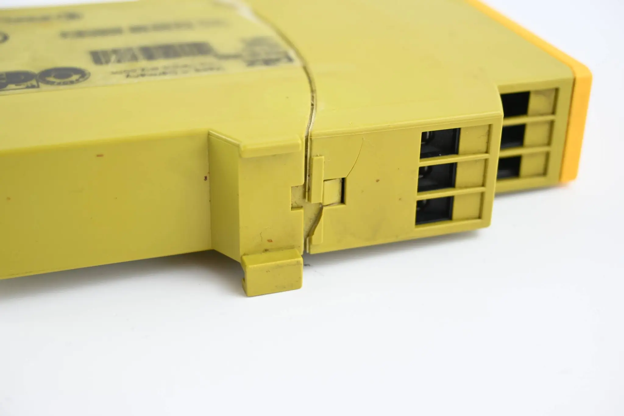 Produktfoto 1 von Pilz Sicherheitsrelais PNOZ XE1 24VDC ( 774620 )