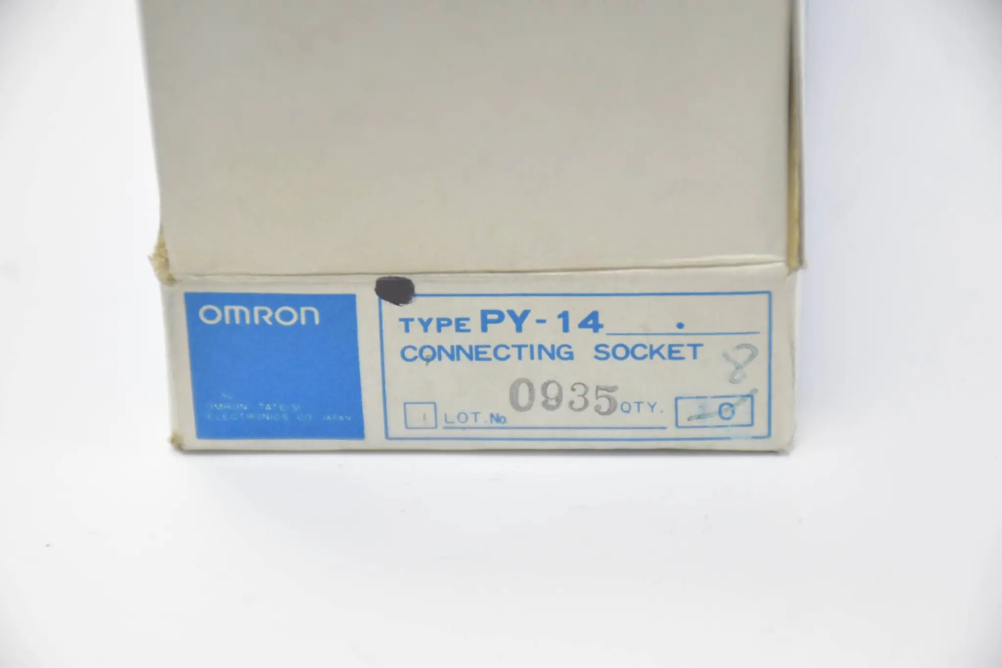 Produktfoto 1 von Omron Anschlussbuchse PY14 ( 6 Stück )