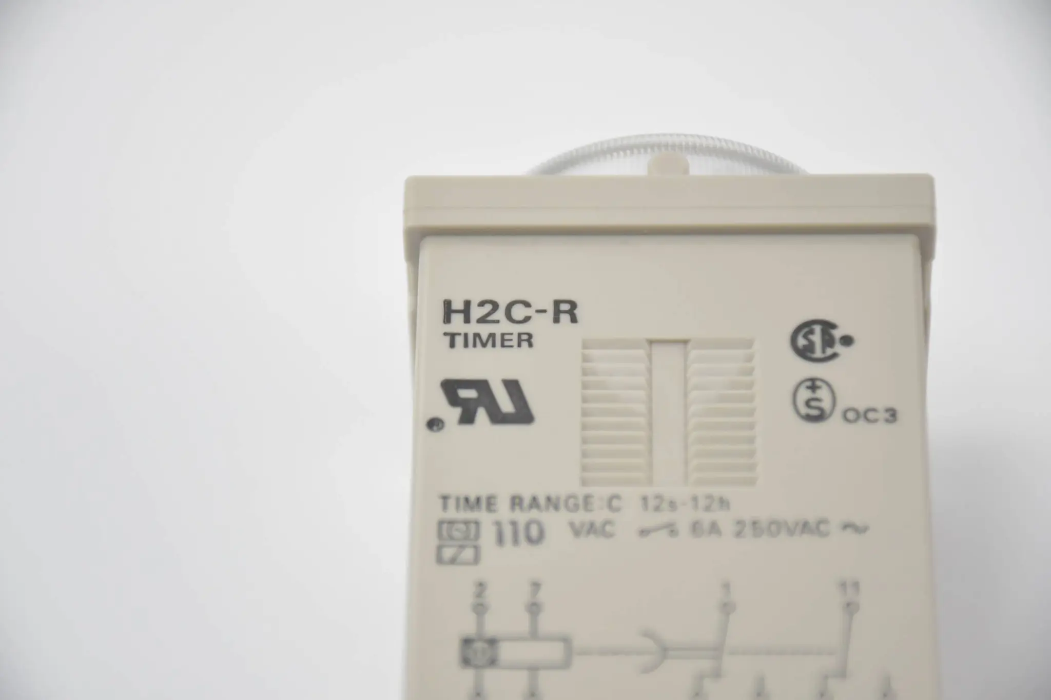 Produktfoto 1 von Omron Timer 12S-12h / 110 VAC ( H2C-R C )
