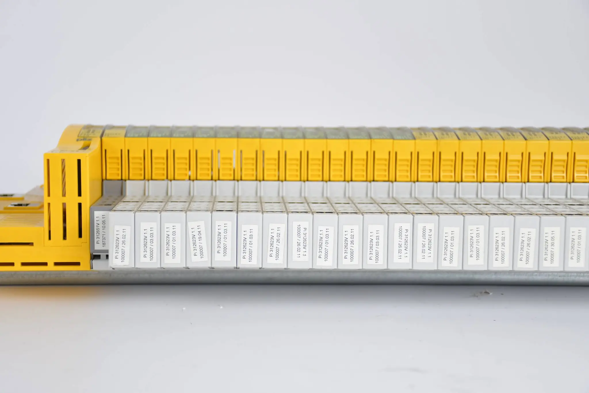 Produktfoto 1 von Pilz Profisafe Modul Set Konfiguriert PSSu H F PN