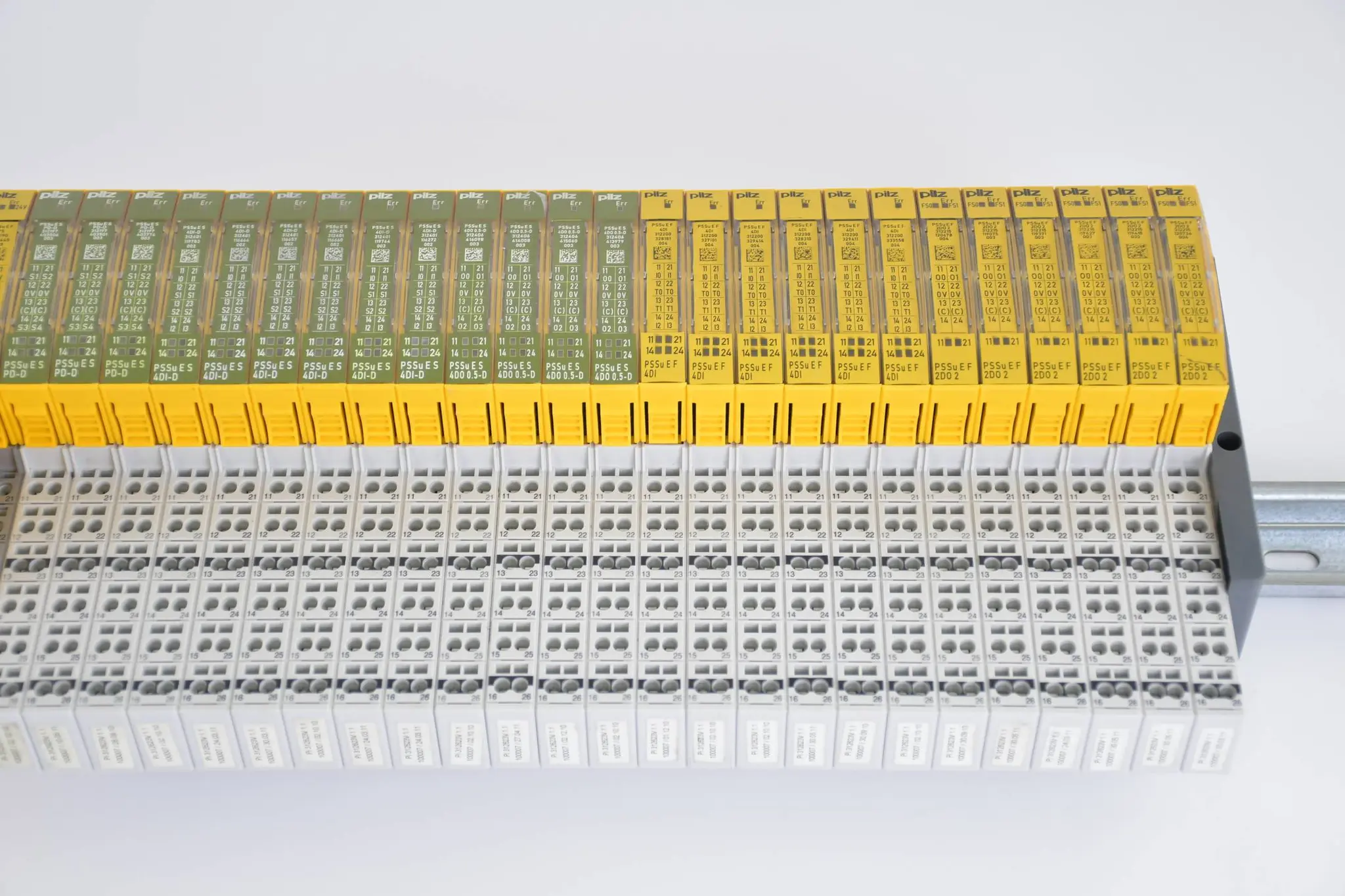 Produktfoto 1 von Pilz Profisafe Modul Set Konfiguriert PSSu H F PN