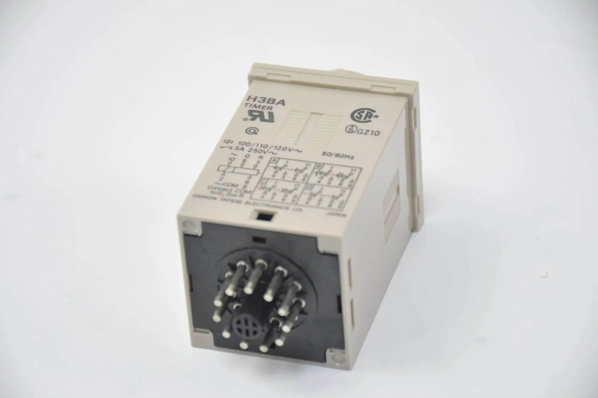 Produktfoto 1 von Omron Timer 0.5 to 100h / 100/110/120VAC ( H3BA-DIN )