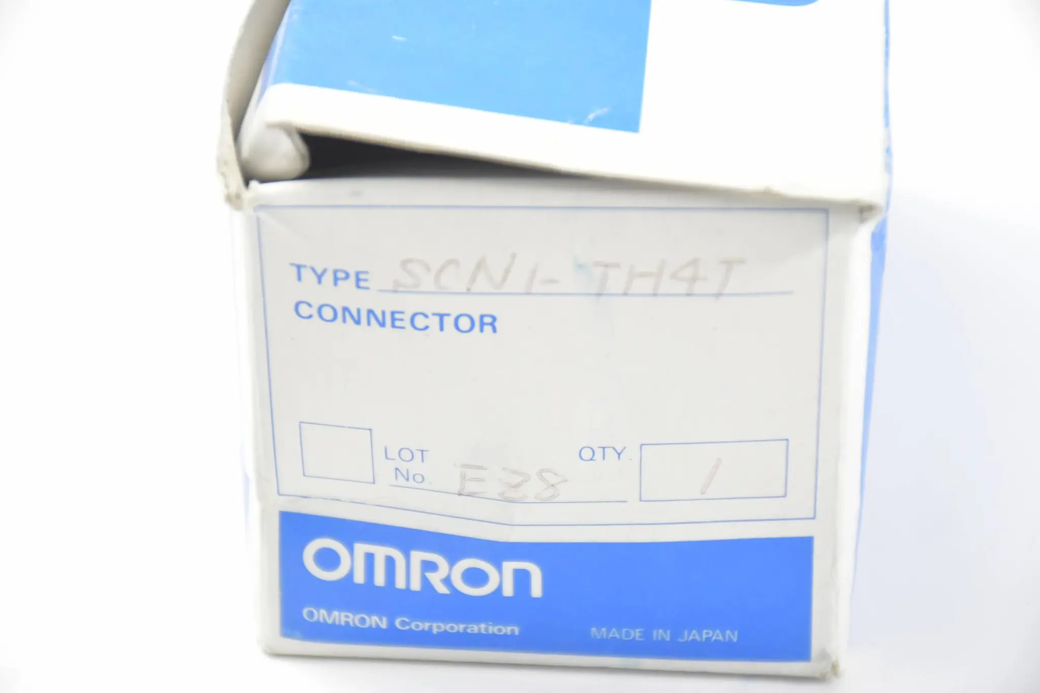 Produktfoto 1 von Omron Connector SCN1-TH4T