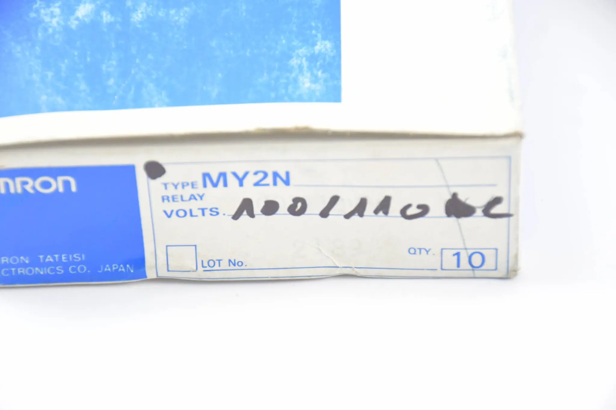 Produktfoto 1 von Omron Universalrelais 100/110VDC ( MY2N ) 10 Stück