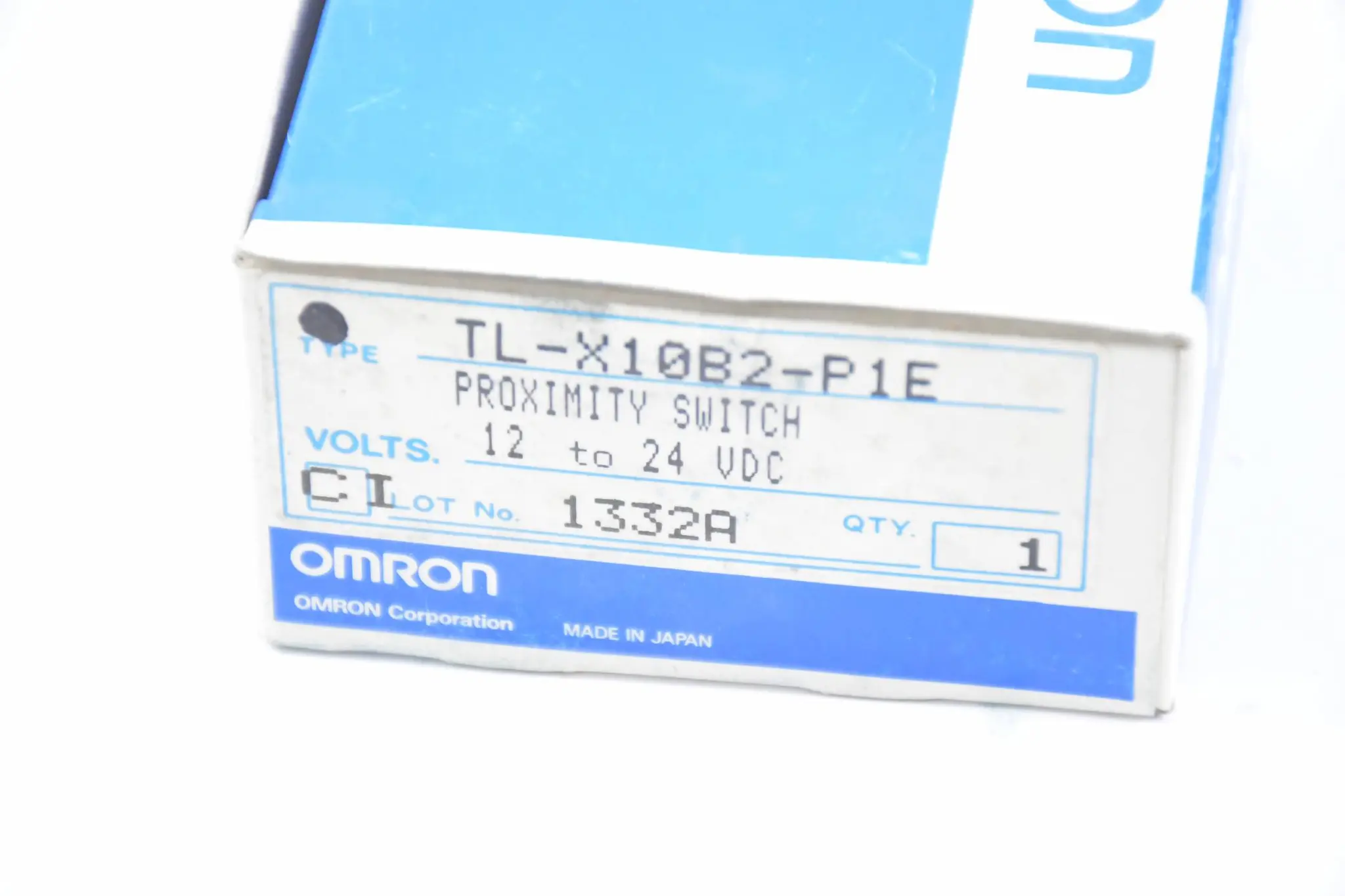 Produktfoto 1 von Omron Proximity Switch 12 to 24VDC ( TL-X10B2-P1E )