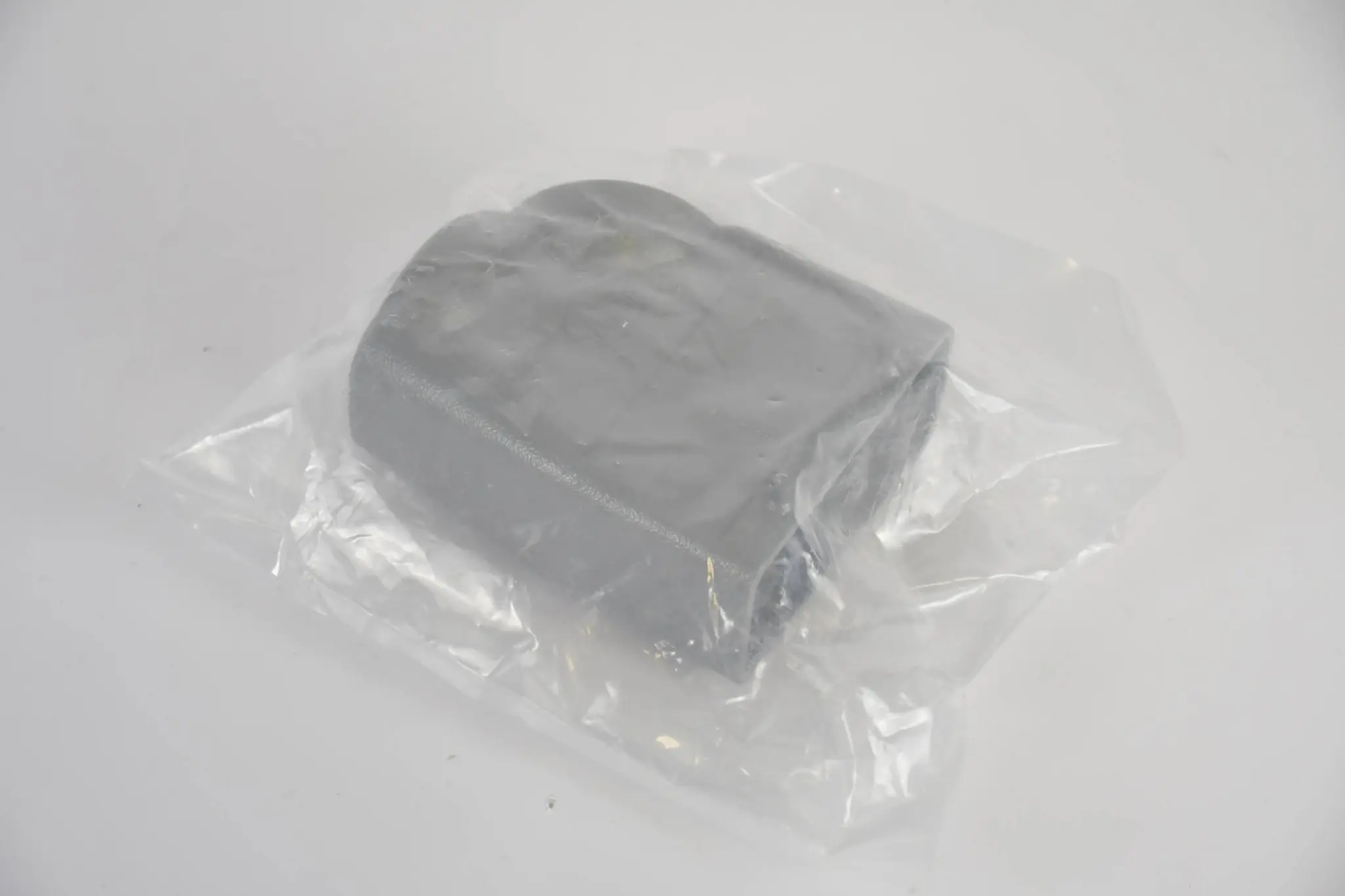 Produktfoto 1 von Harting Han 16B-Hood Side Entry-M50 ( 19300160529 )