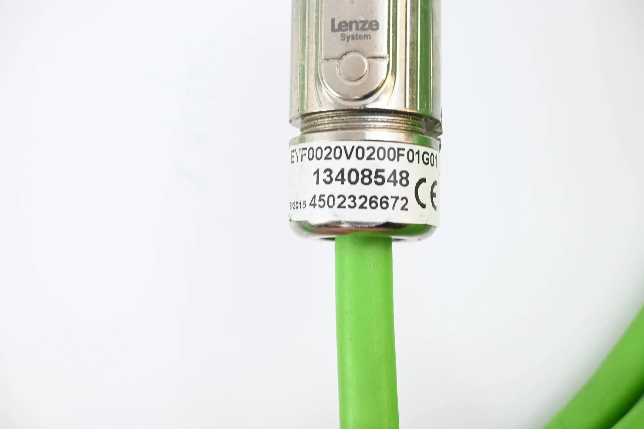Produktfoto 1 von Lenze Motorkabel EYF0020V0200F01G01 ( 13408548 )