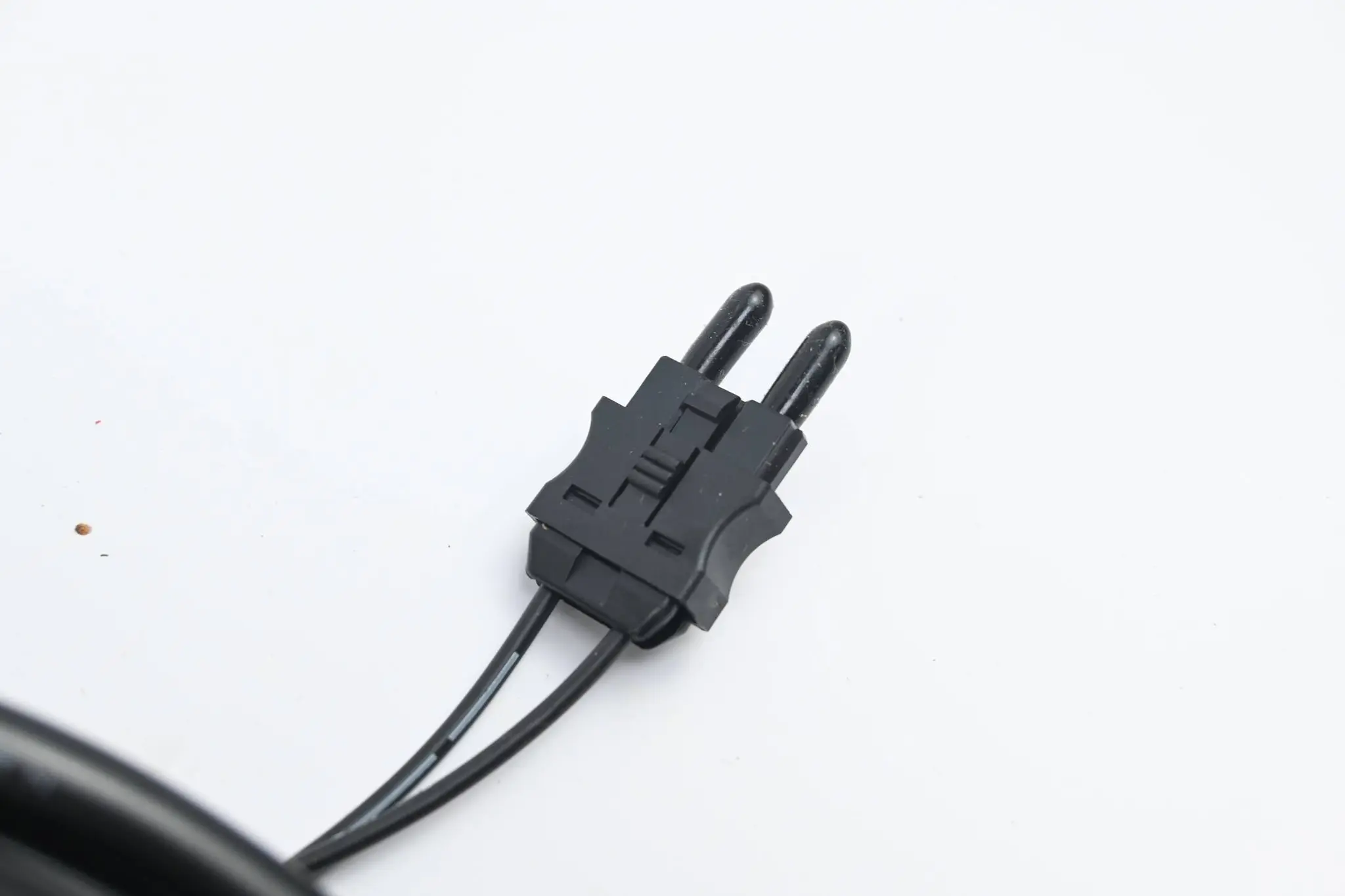 Produktfoto 1 von Fanuc Fiber Optic Cable A66L-6001-0026/L20R03