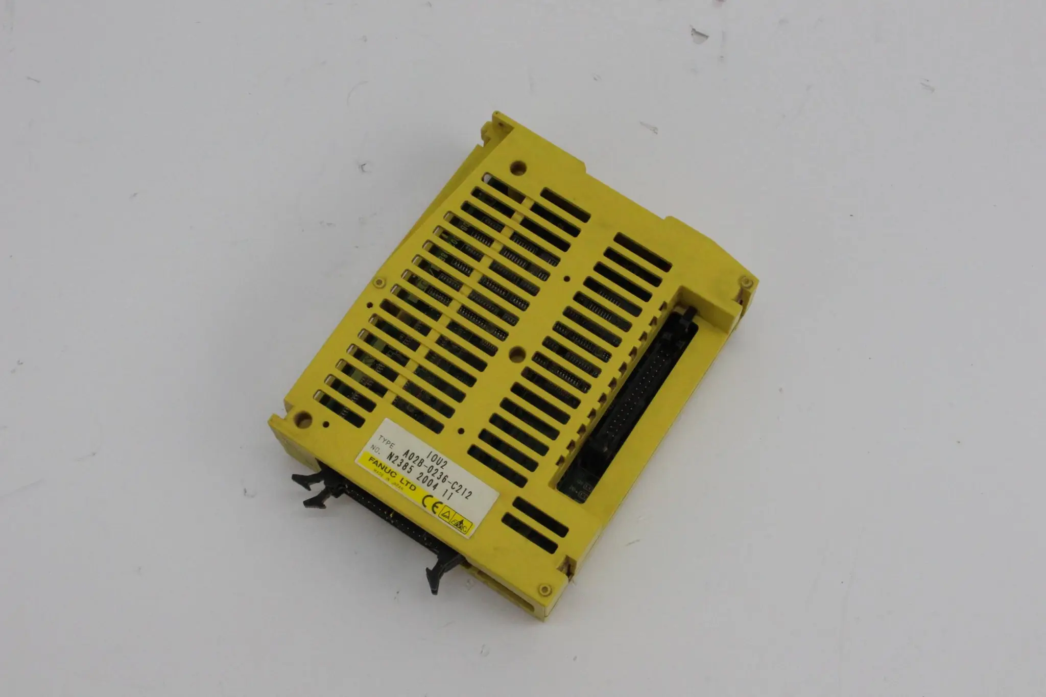 Produktfoto 1 von Fanuc IOU2 Module A02B-0236-C212 ( A02B0236C212 )