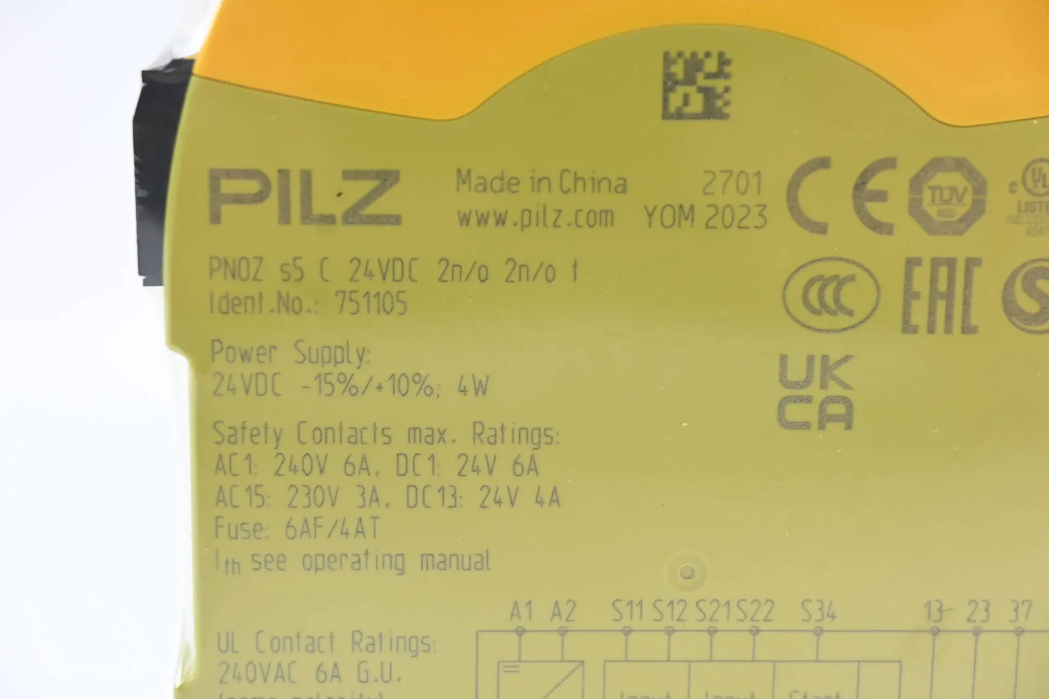 Produktfoto 1 von Pilz Sicherheitsschaltgerät PNOZ s5 C 24VDC 2n/o 2n/o t ( 751105 )