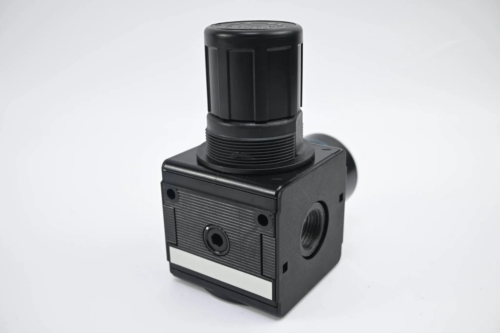 Produktfoto 1 von Aventics Druckregelventil 0821302500 inkl. Manometer 1827231010