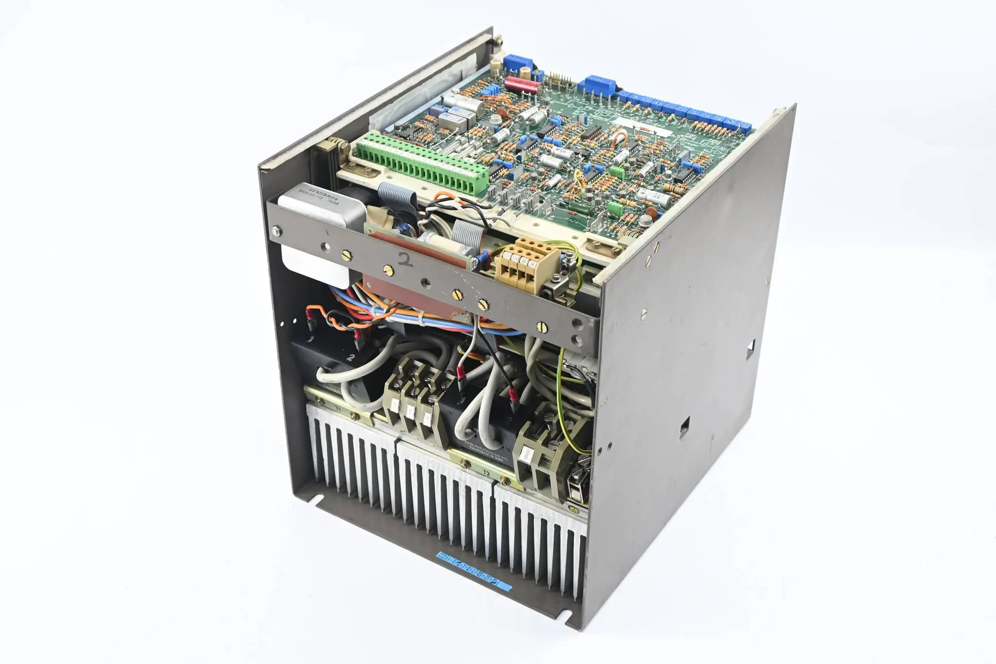 Produktfoto 1 von Siemens Simoreg Gleichstrom-Stromrichter 6RA2632-6DV51-1A ( 6RA2 632-6DV51-1A )