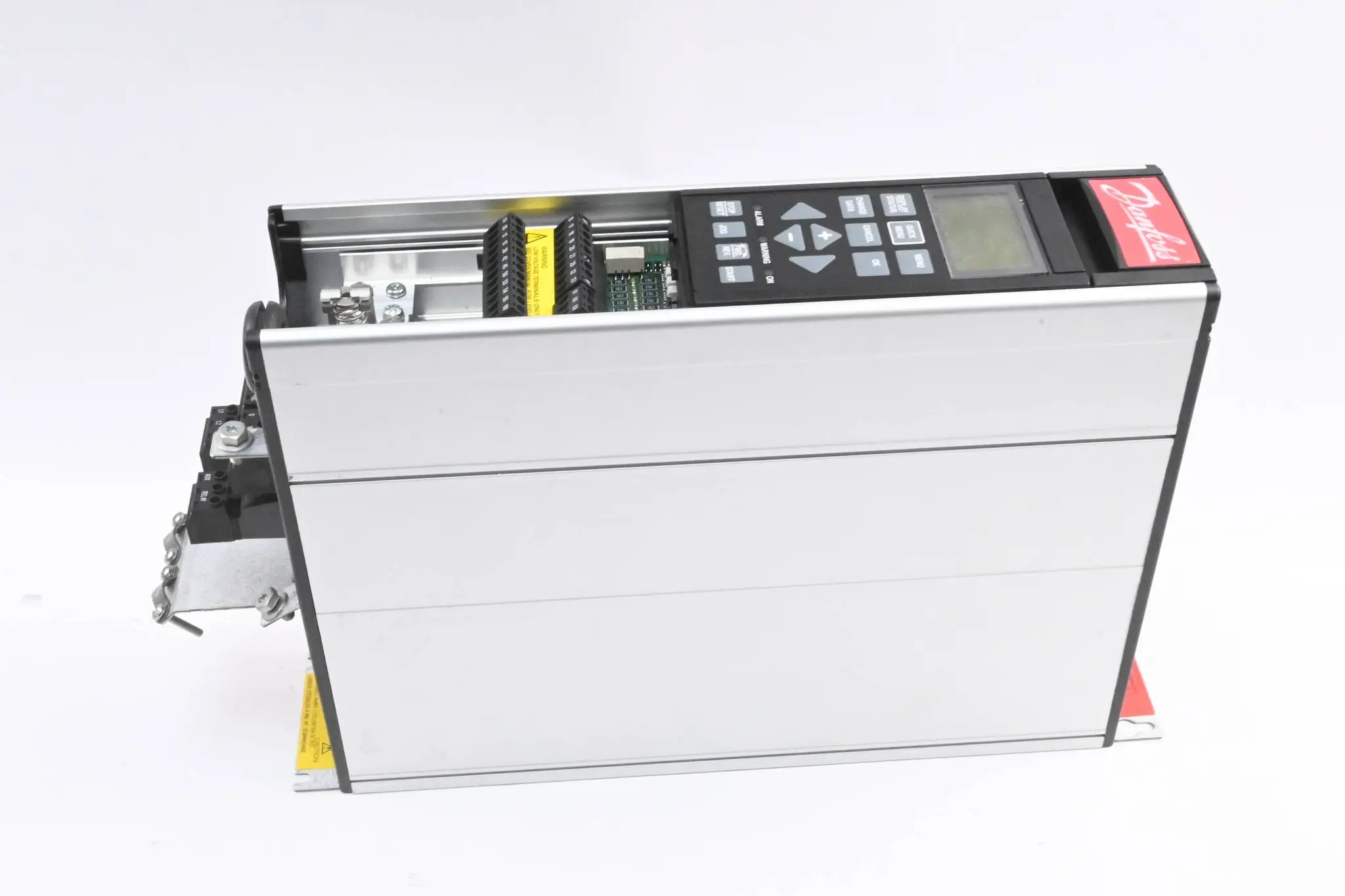 Produktfoto 1 von Danfoss VLT® 5000 Frequenzumrichter VLT5003 ST24 175Z0372 inkl. Bedienpanel